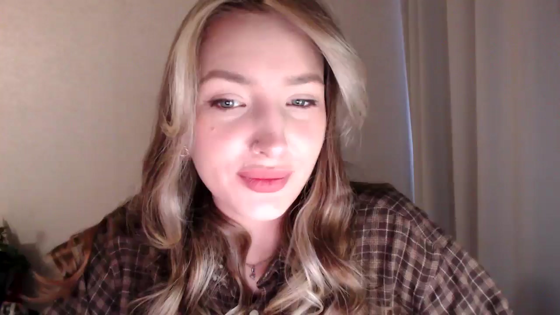 Gallery image thumbnail from My_Diana's myfreecams stream on, 05/02/2025, 15:04 image 1 of 20