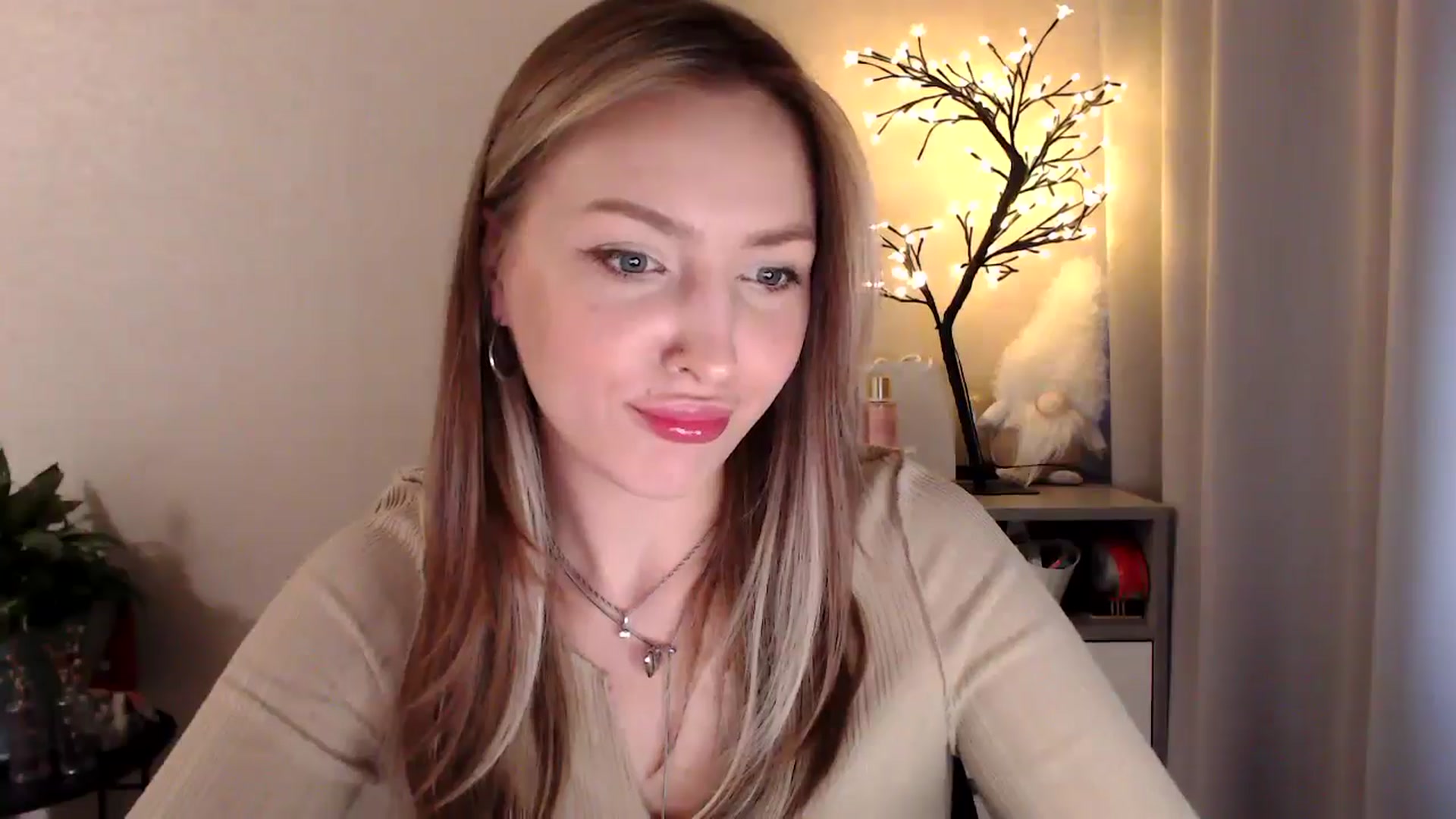 Gallery image thumbnail from My_Diana's myfreecams stream on, 05/10/2025, 15:38 image 20 of 20