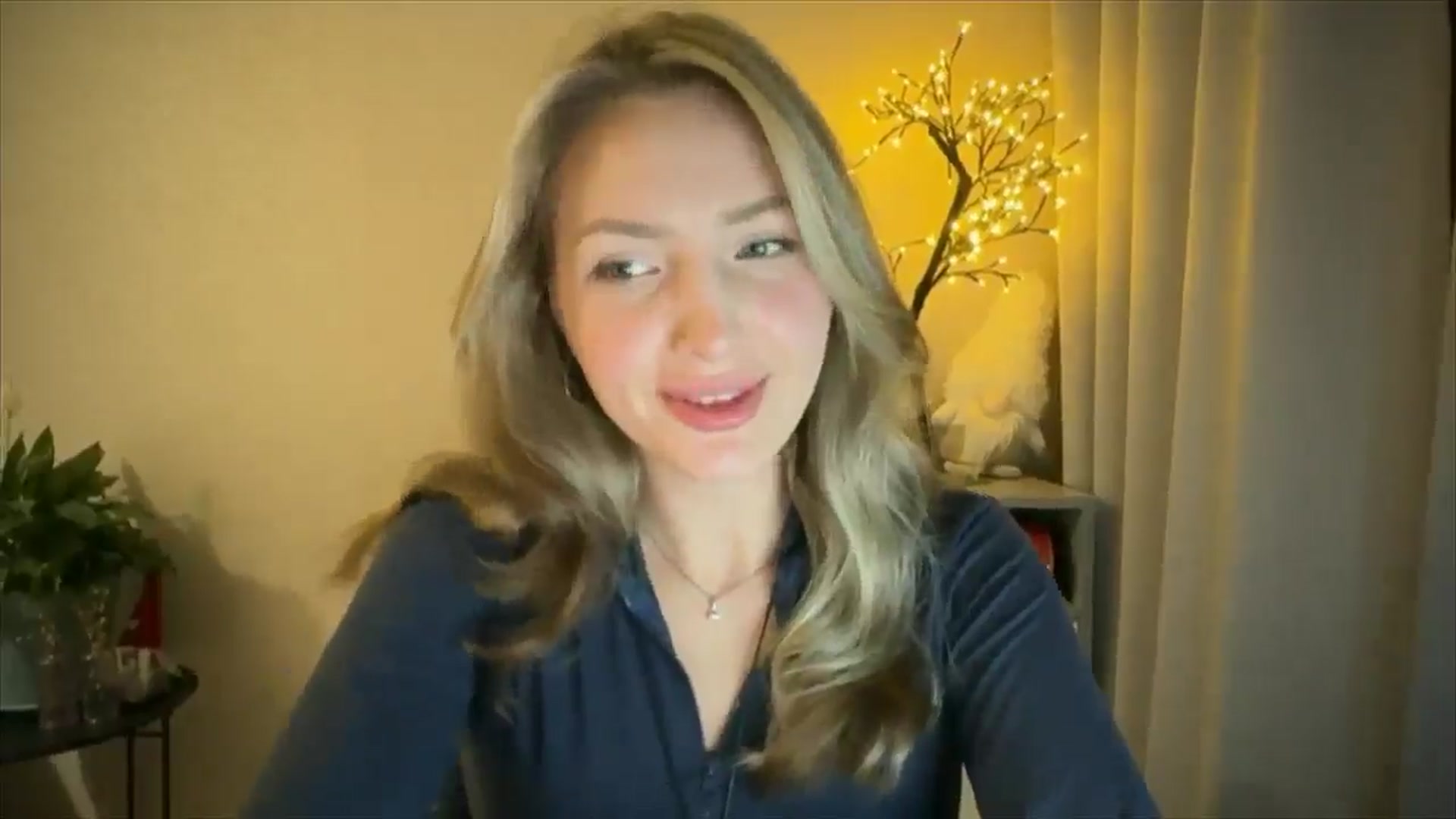 Gallery image thumbnail from My_Diana's myfreecams stream on, 05/13/2025, 20:25 image 11 of 20