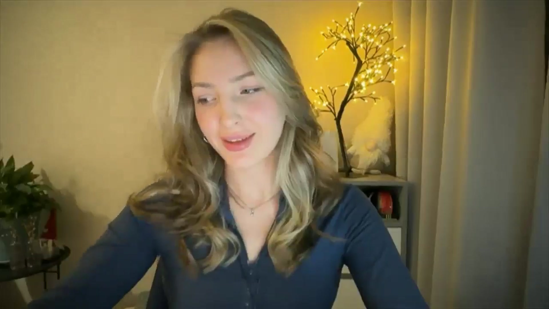Gallery image thumbnail from My_Diana's myfreecams stream on, 05/13/2025, 20:25 image 4 of 20