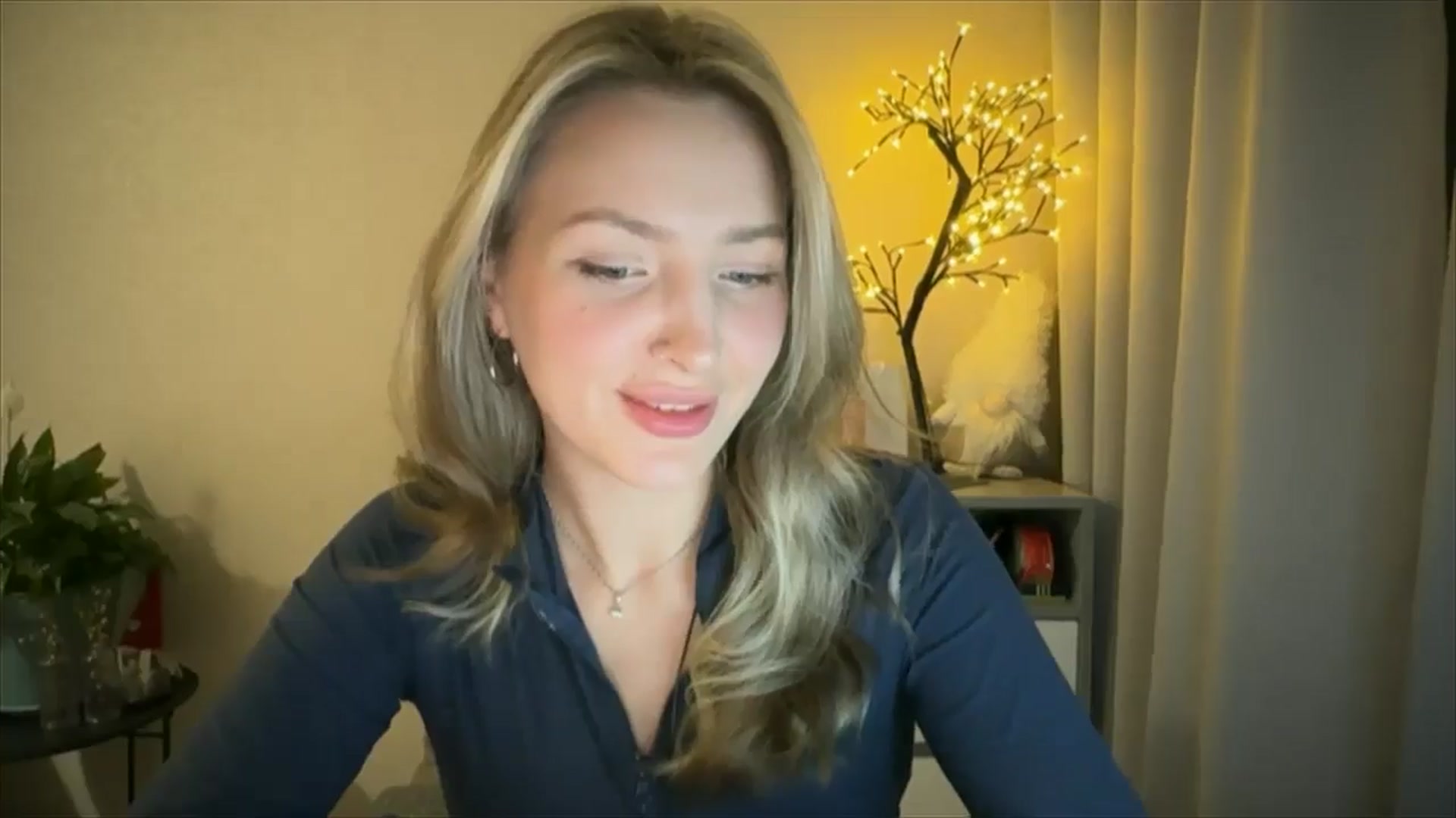 Gallery image thumbnail from My_Diana's myfreecams stream on, 05/13/2025, 20:25 image 7 of 20