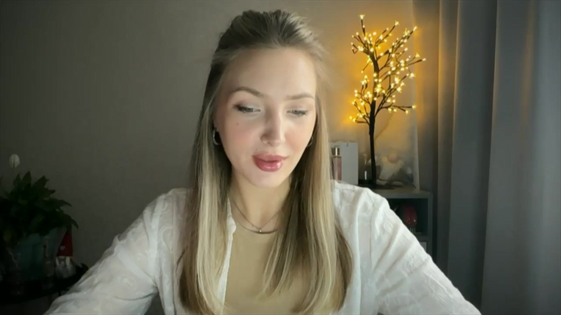 Gallery image thumbnail from My_Diana's myfreecams stream on, 05/17/2025, 14:25 image 1 of 20