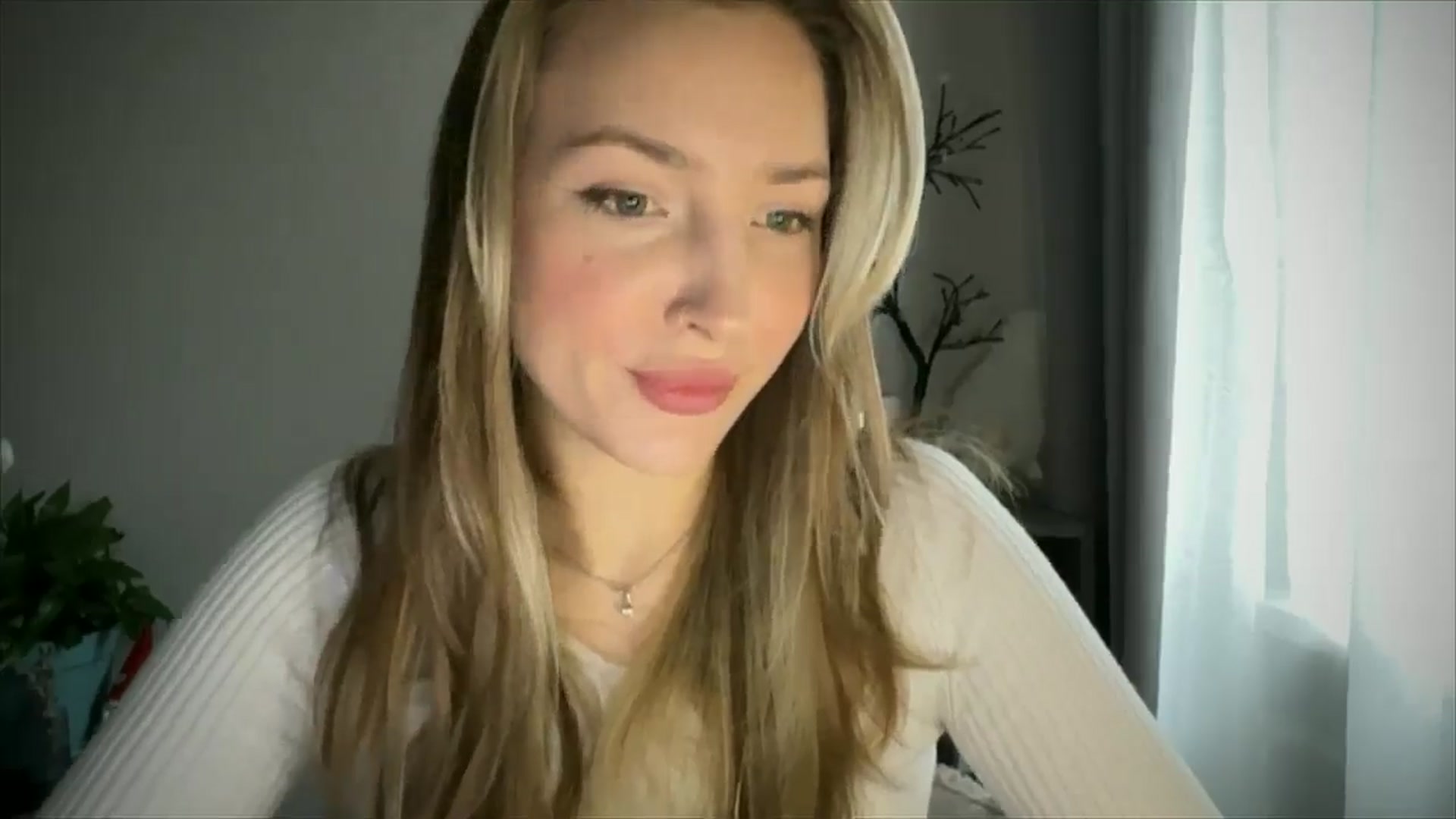 Gallery image thumbnail from My_Diana's myfreecams stream on, 05/24/2025, 14:57 image 7 of 20