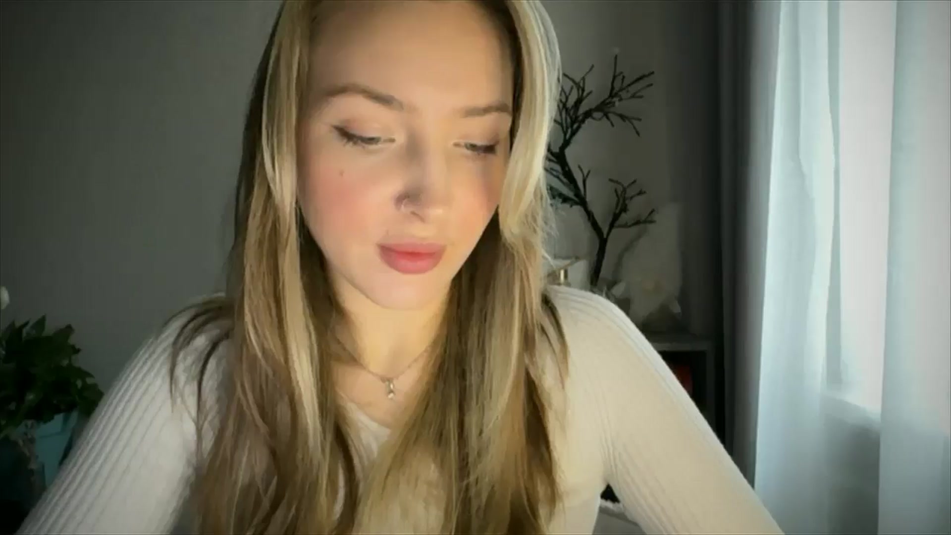 Gallery image thumbnail from My_Diana's myfreecams stream on, 05/24/2025, 14:57 image 9 of 20