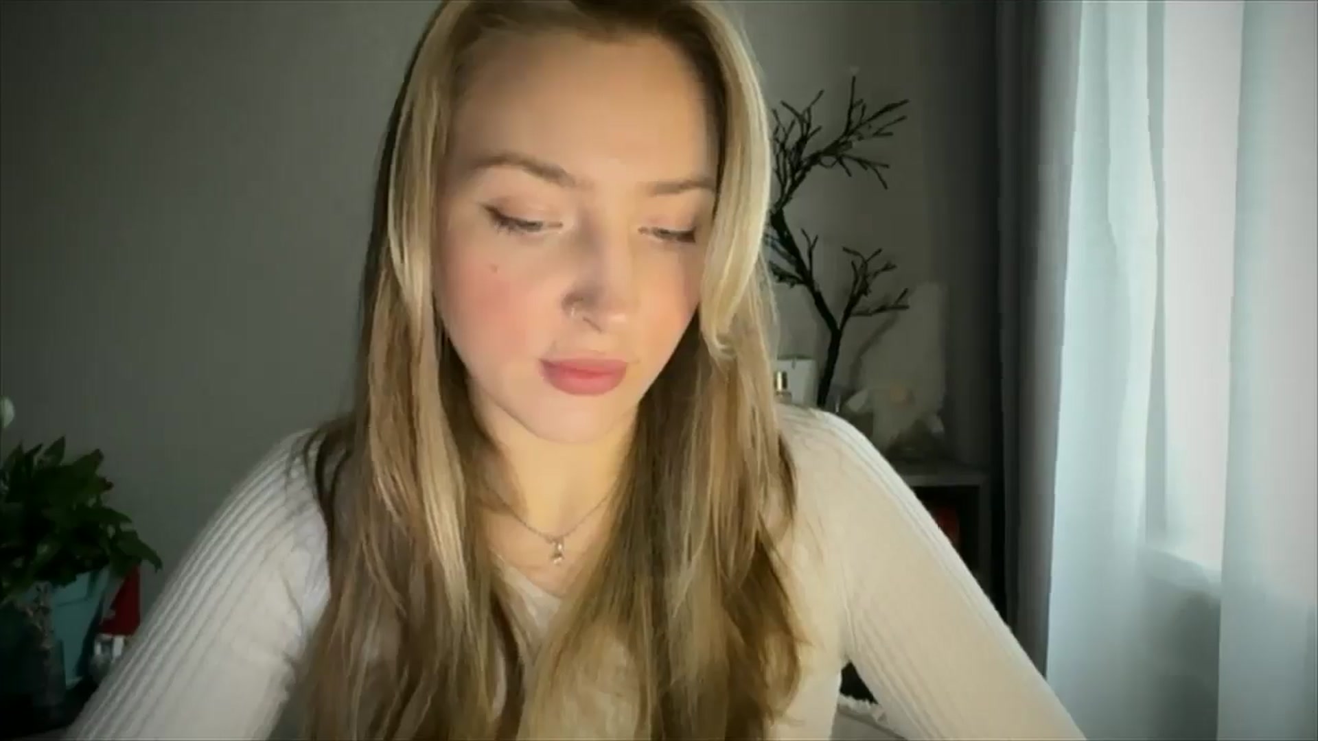 Gallery image thumbnail from My_Diana's myfreecams stream on, 05/24/2025, 14:57 image 8 of 20