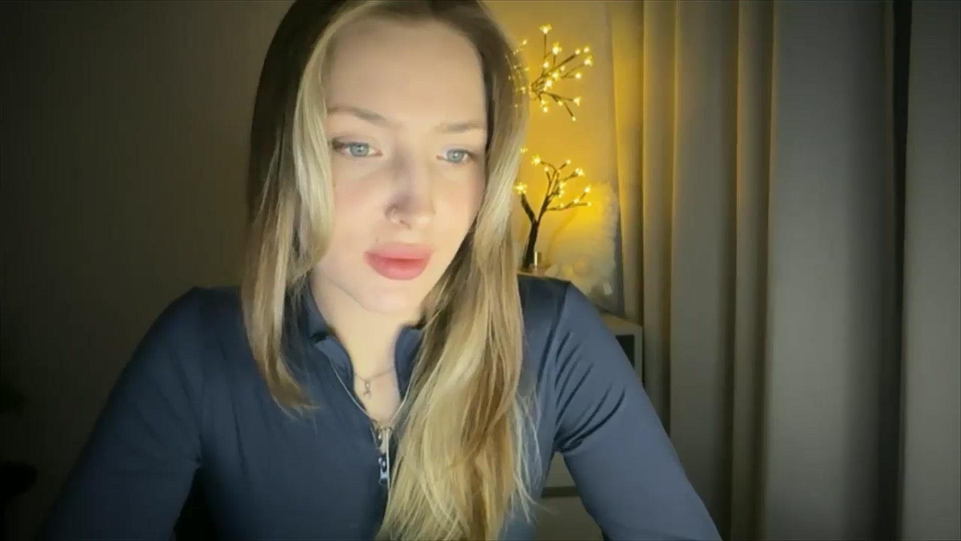 Gallery image thumbnail from My_Diana's myfreecams stream on, 05/29/2025, 16:19 image 18 of 20