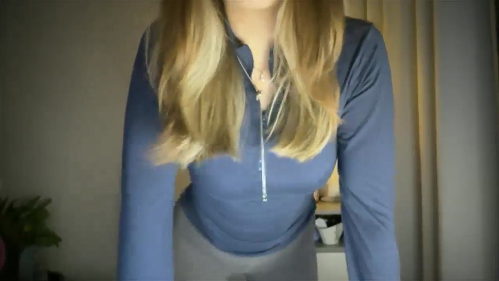 Gallery image thumbnail from My_Diana's myfreecams stream on, 05/29/2025, 16:19 image 4 of 20