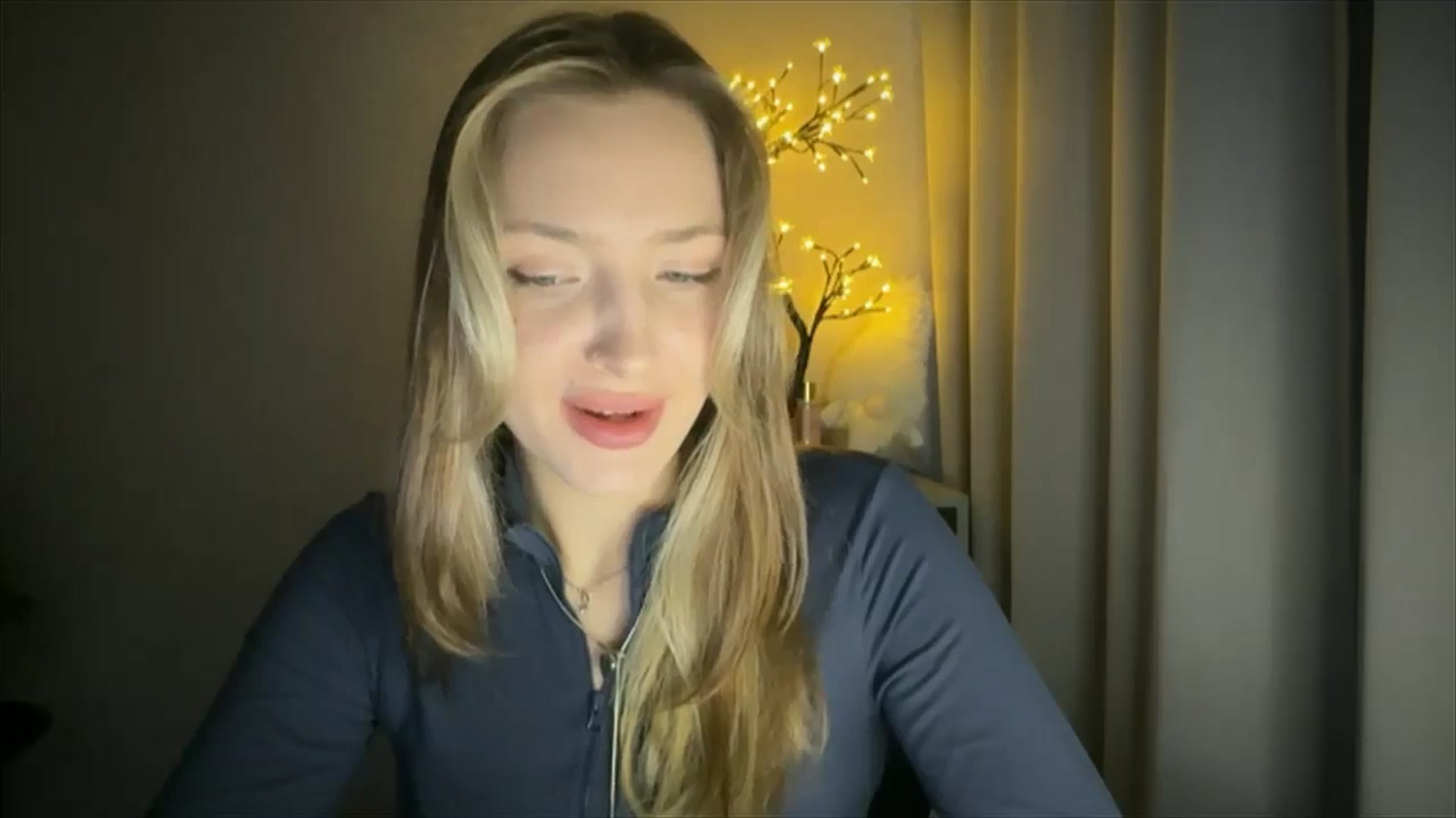 Gallery image thumbnail from My_Diana's myfreecams stream on, 05/29/2025, 16:19 image 16 of 20