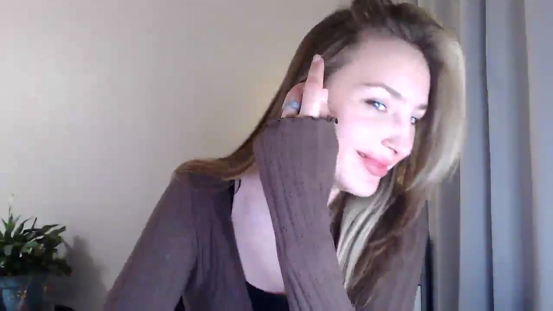 Gallery image thumbnail from My_Diana's myfreecams stream on, 06/03/2025, 20:16 image 20 of 20