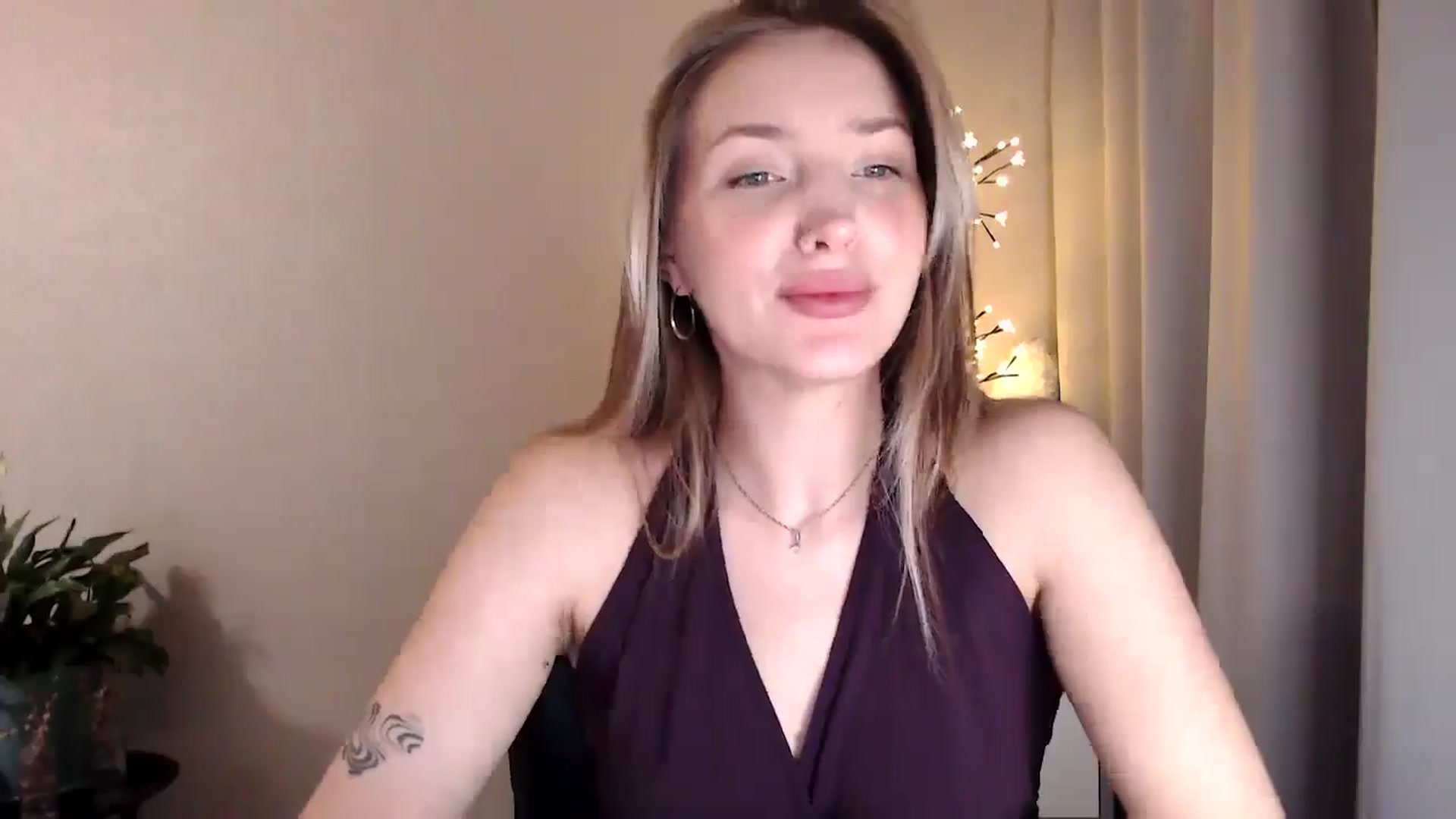 Gallery image thumbnail from My_Diana's myfreecams stream on, 06/04/2025, 20:56 image 2 of 20