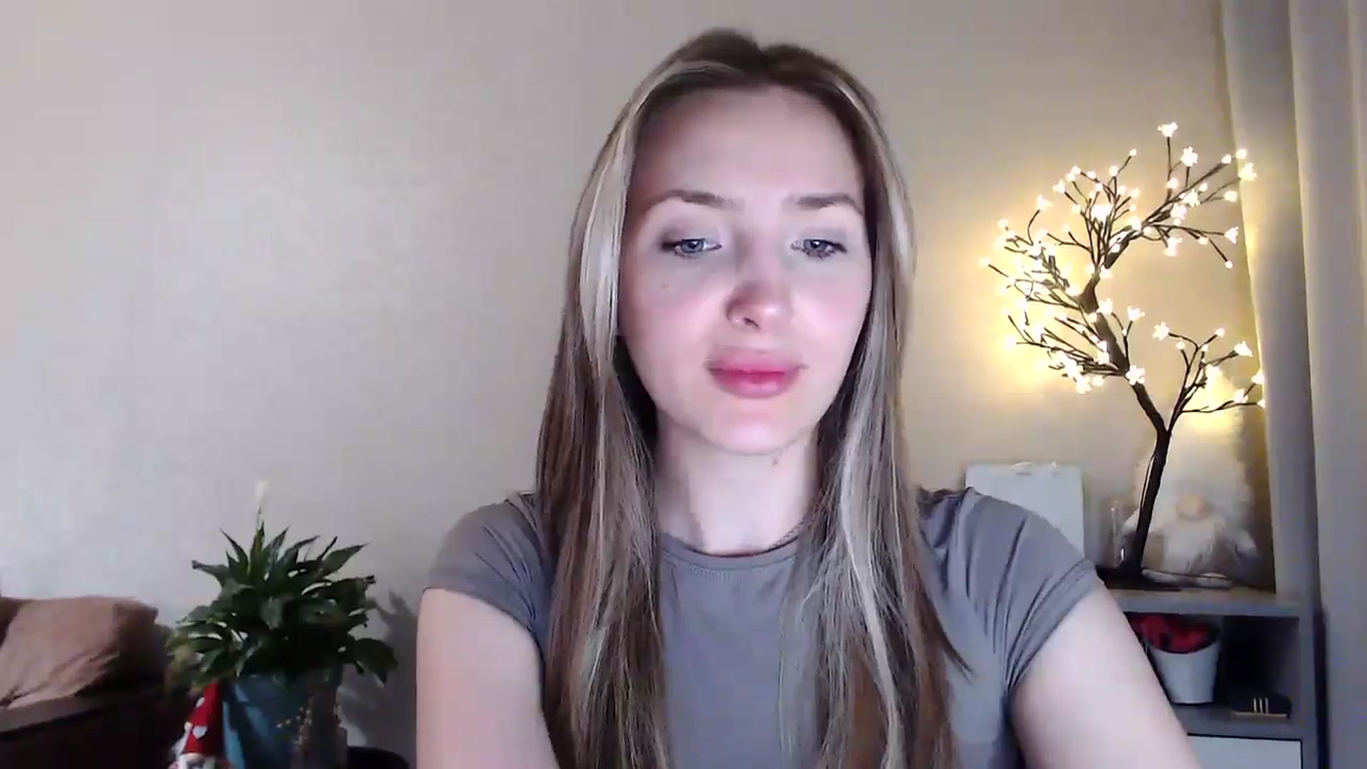 Gallery image thumbnail from My_Diana's myfreecams stream on, 06/11/2025, 21:57 image 7 of 20