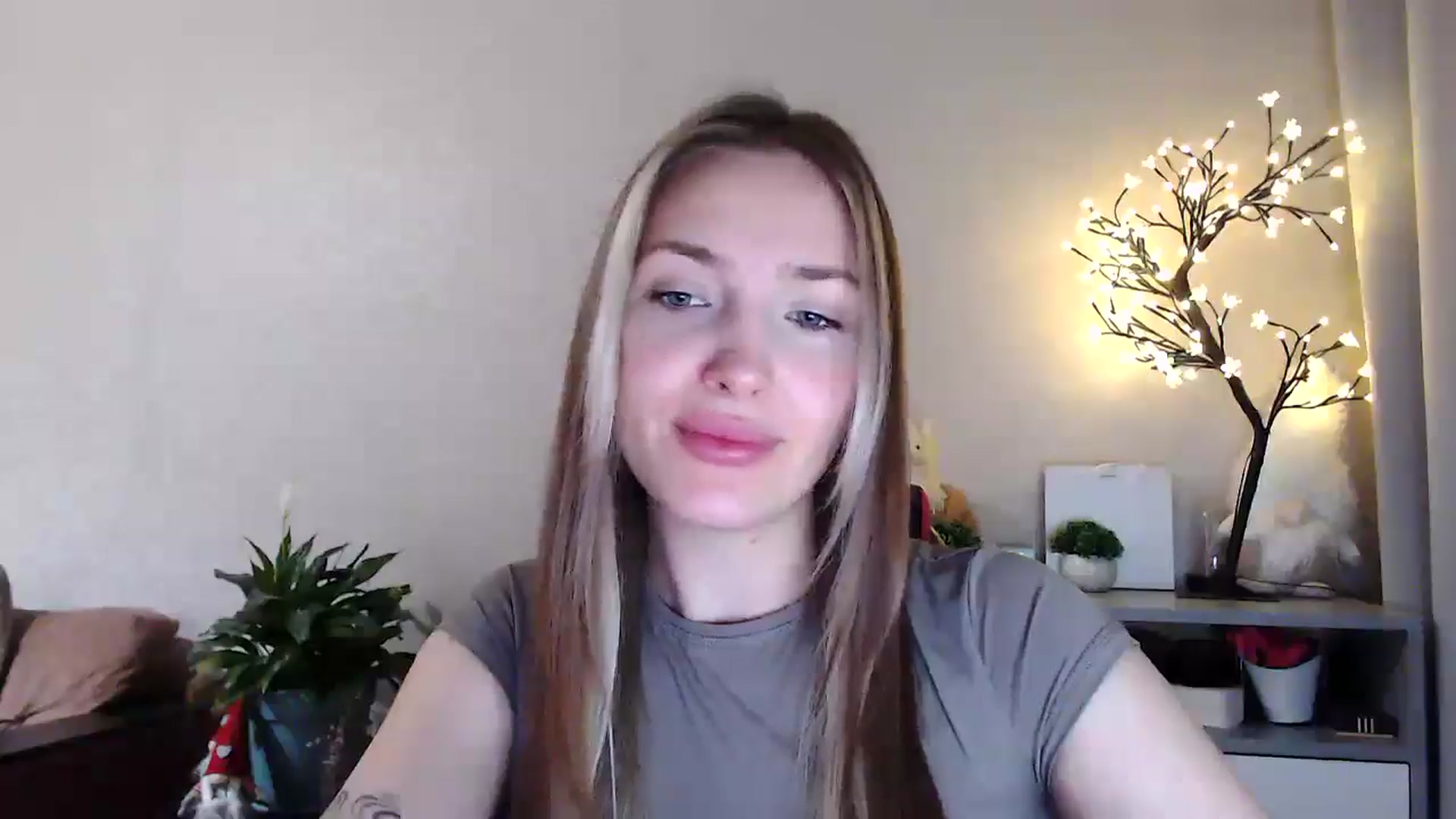 Gallery image thumbnail from My_Diana's myfreecams stream on, 06/11/2025, 21:57 image 6 of 20