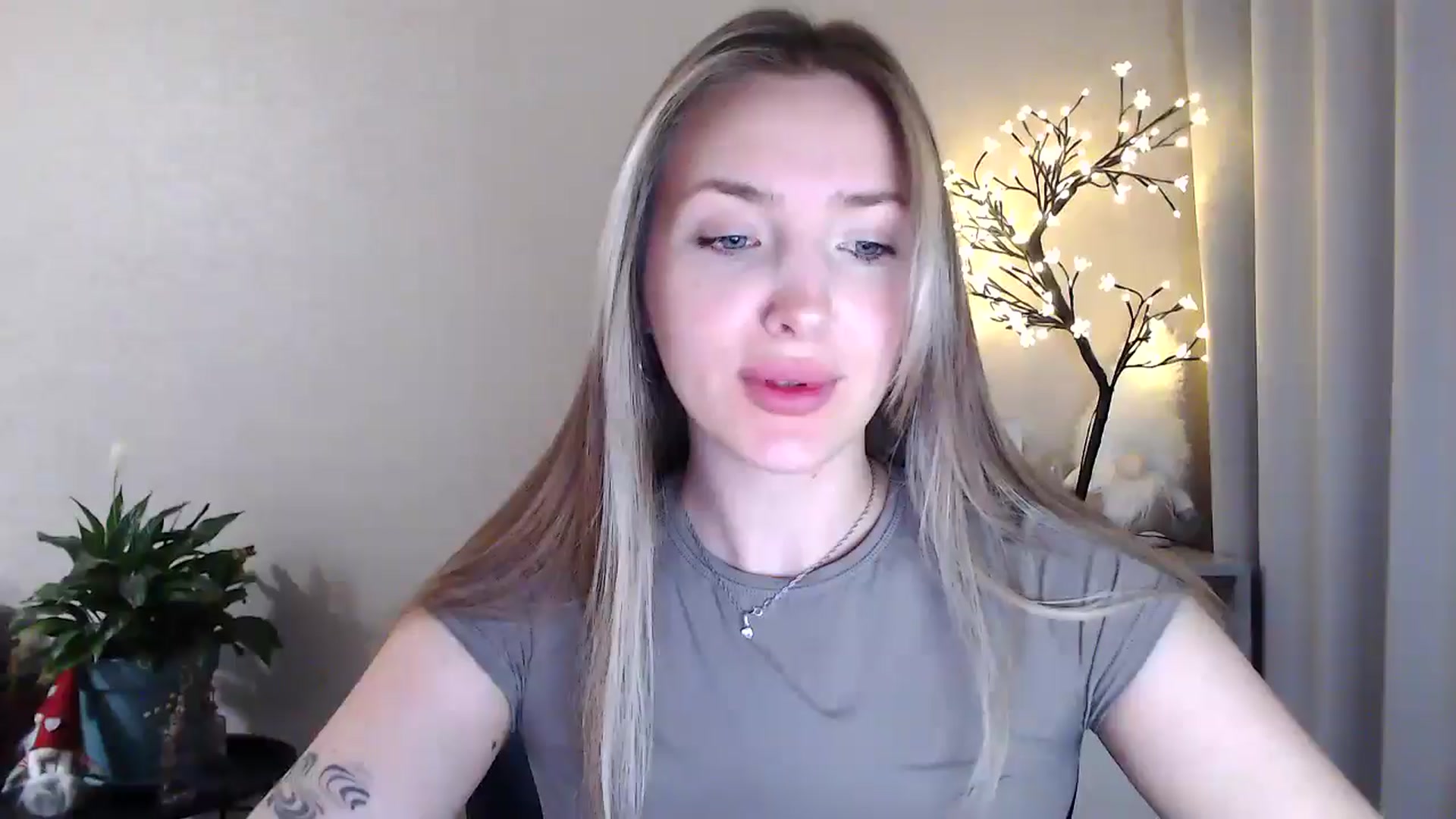 Gallery image thumbnail from My_Diana's myfreecams stream on, 06/11/2025, 21:57 image 1 of 20
