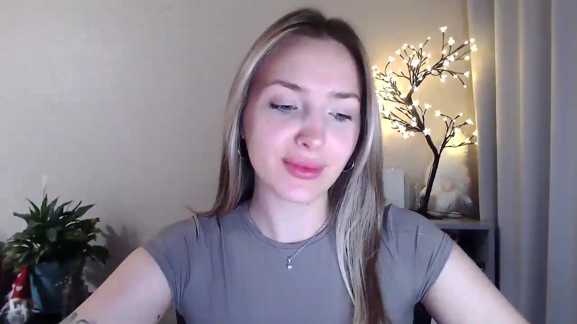 Gallery image thumbnail from My_Diana's myfreecams stream on, 06/11/2025, 21:57 image 4 of 20