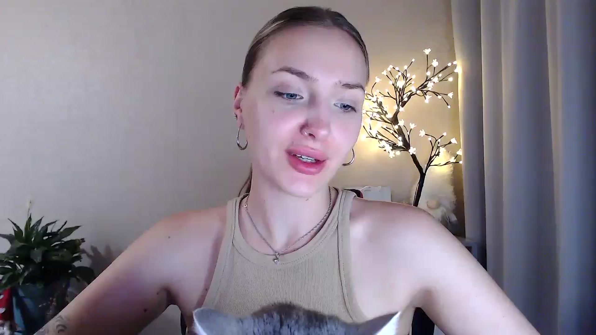 Gallery image thumbnail from My_Diana's myfreecams stream on, 06/12/2025, 21:48 image 4 of 20