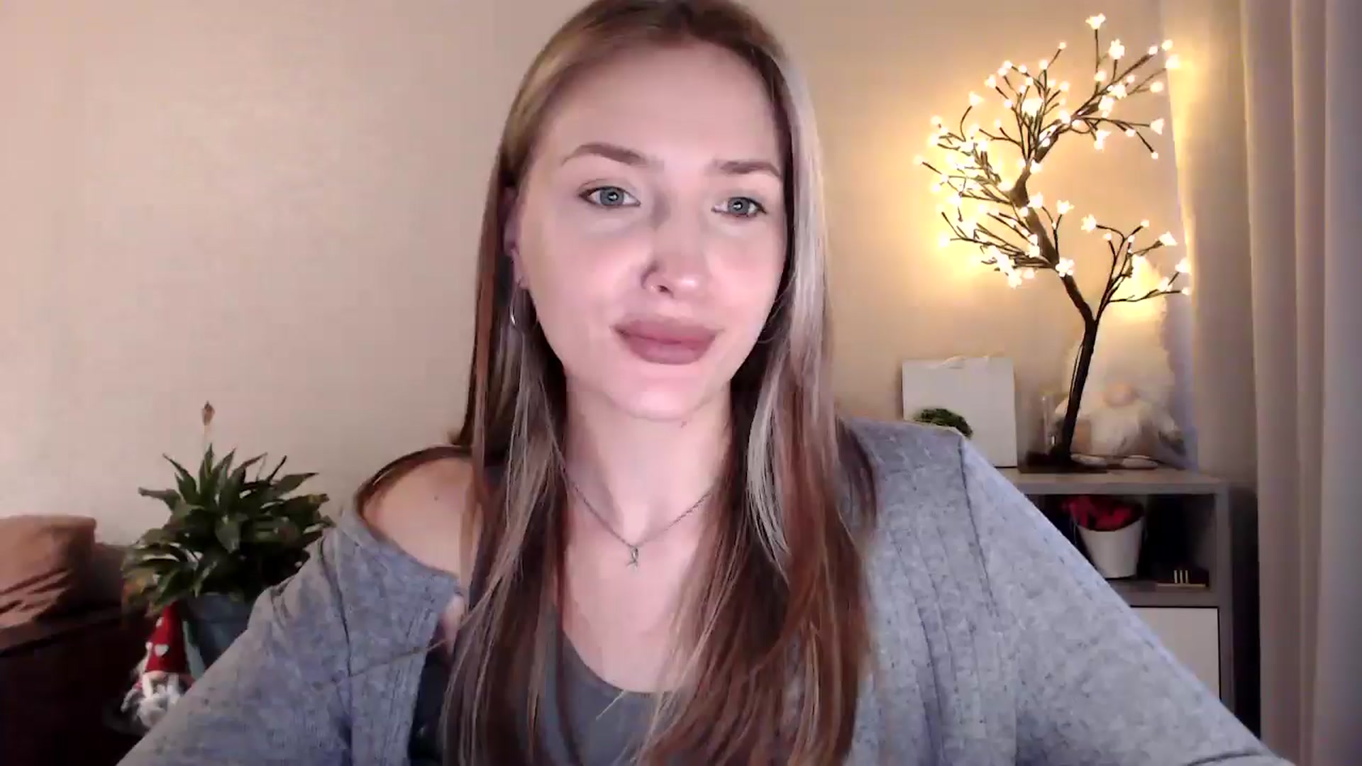 Gallery image thumbnail from My_Diana's myfreecams stream on, 06/14/2025, 16:11 image 20 of 20