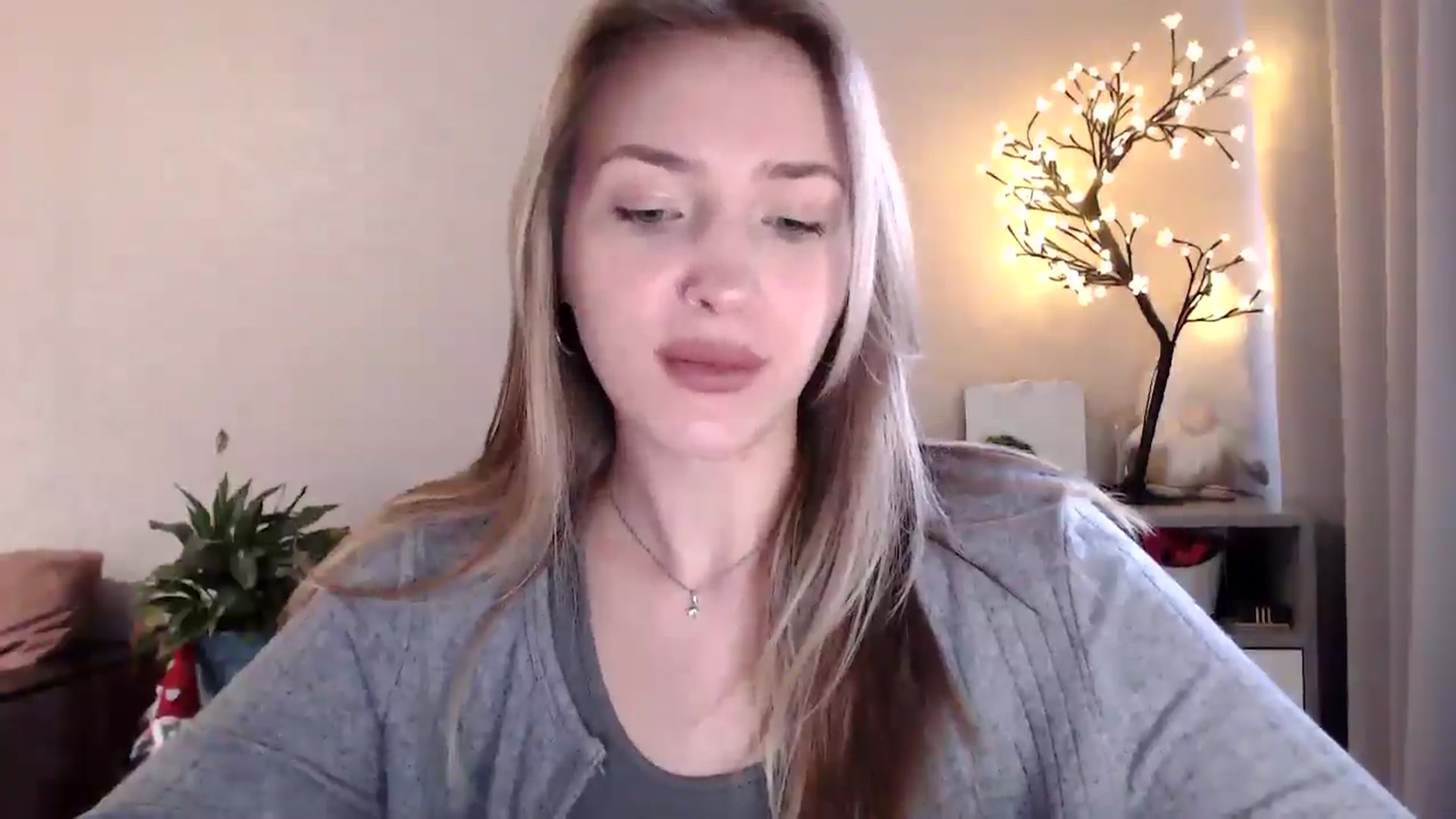 Gallery image thumbnail from My_Diana's myfreecams stream on, 06/14/2025, 16:11 image 17 of 20