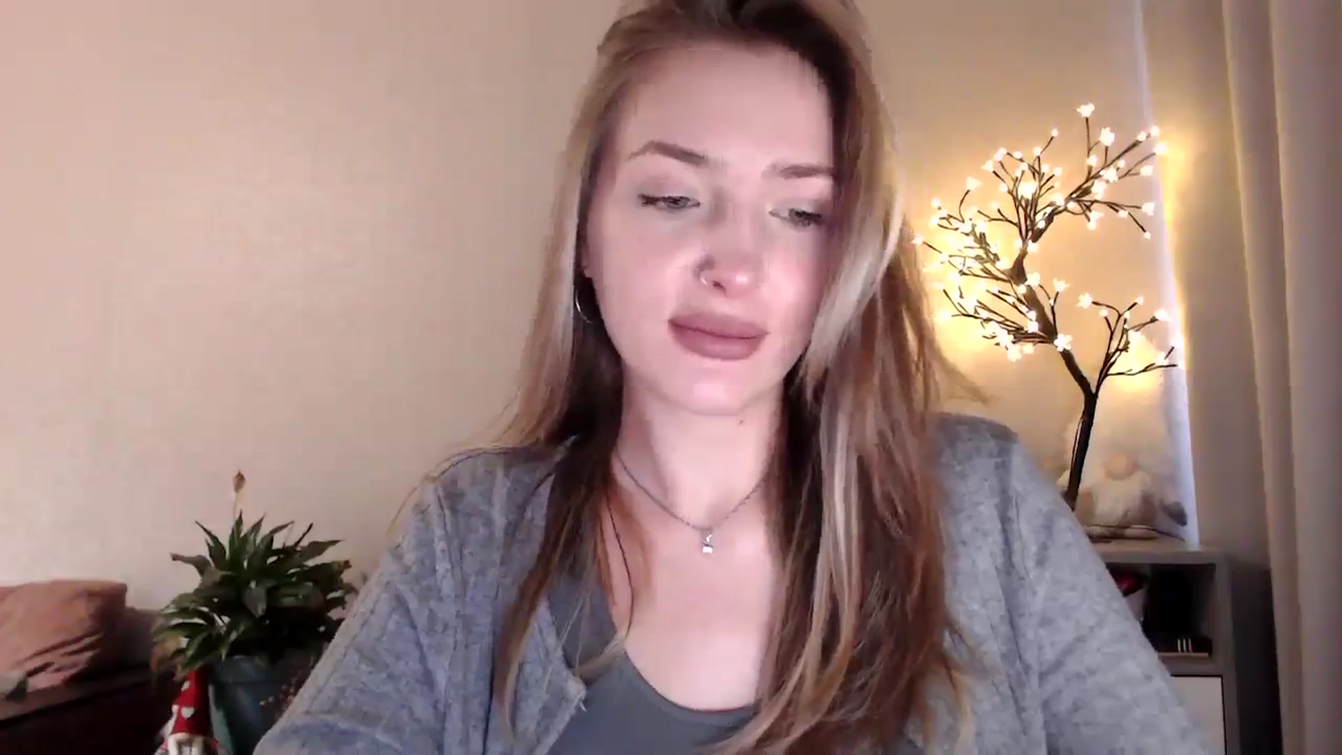 Gallery image thumbnail from My_Diana's myfreecams stream on, 06/14/2025, 16:11 image 2 of 20