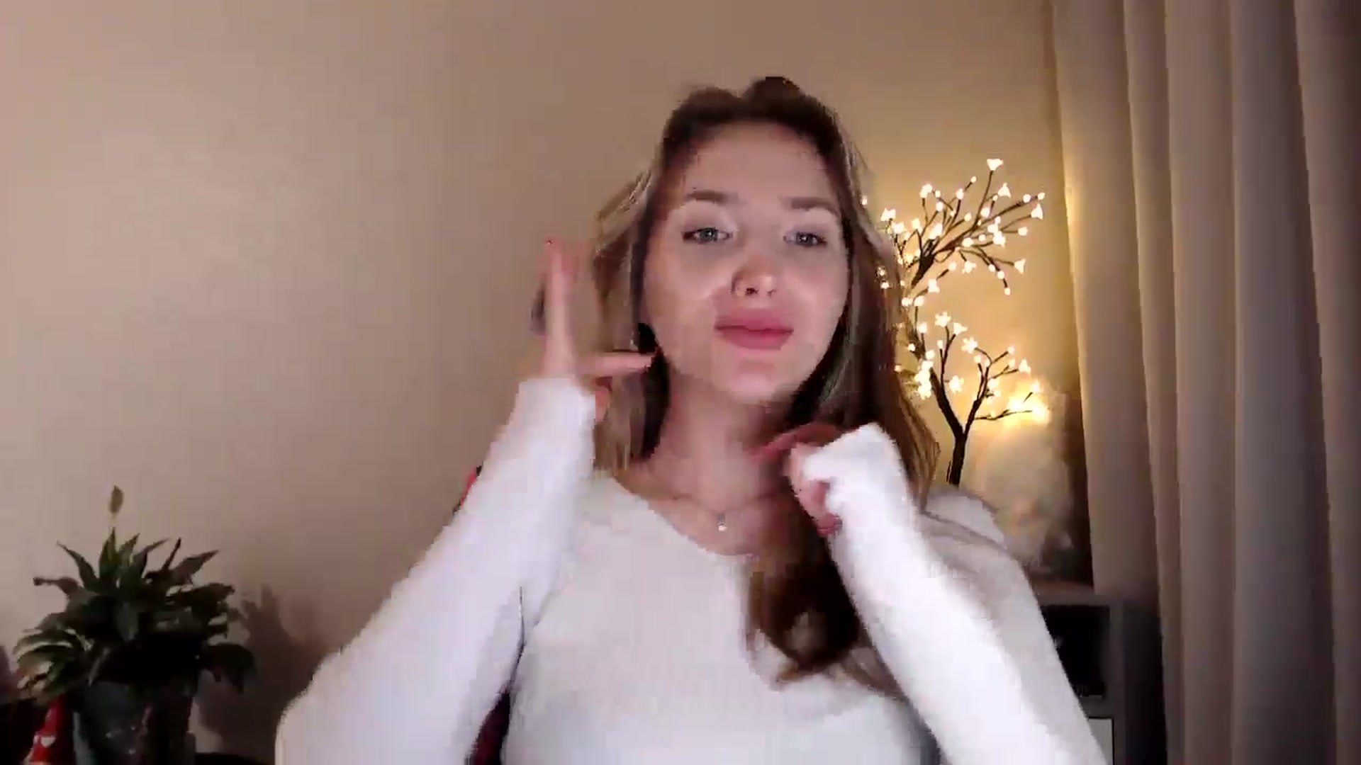Gallery image thumbnail from My_Diana's myfreecams stream on, 06/17/2025, 22:03 image 19 of 20