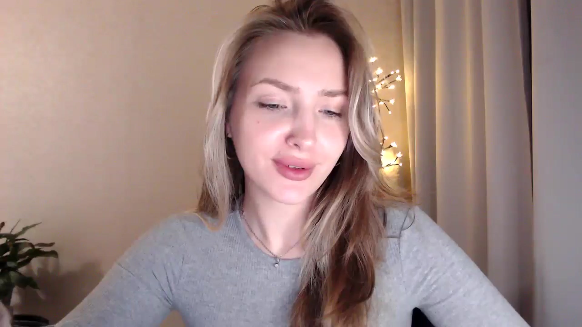Gallery image thumbnail from My_Diana's myfreecams stream on, 06/18/2025, 20:57 image 4 of 20