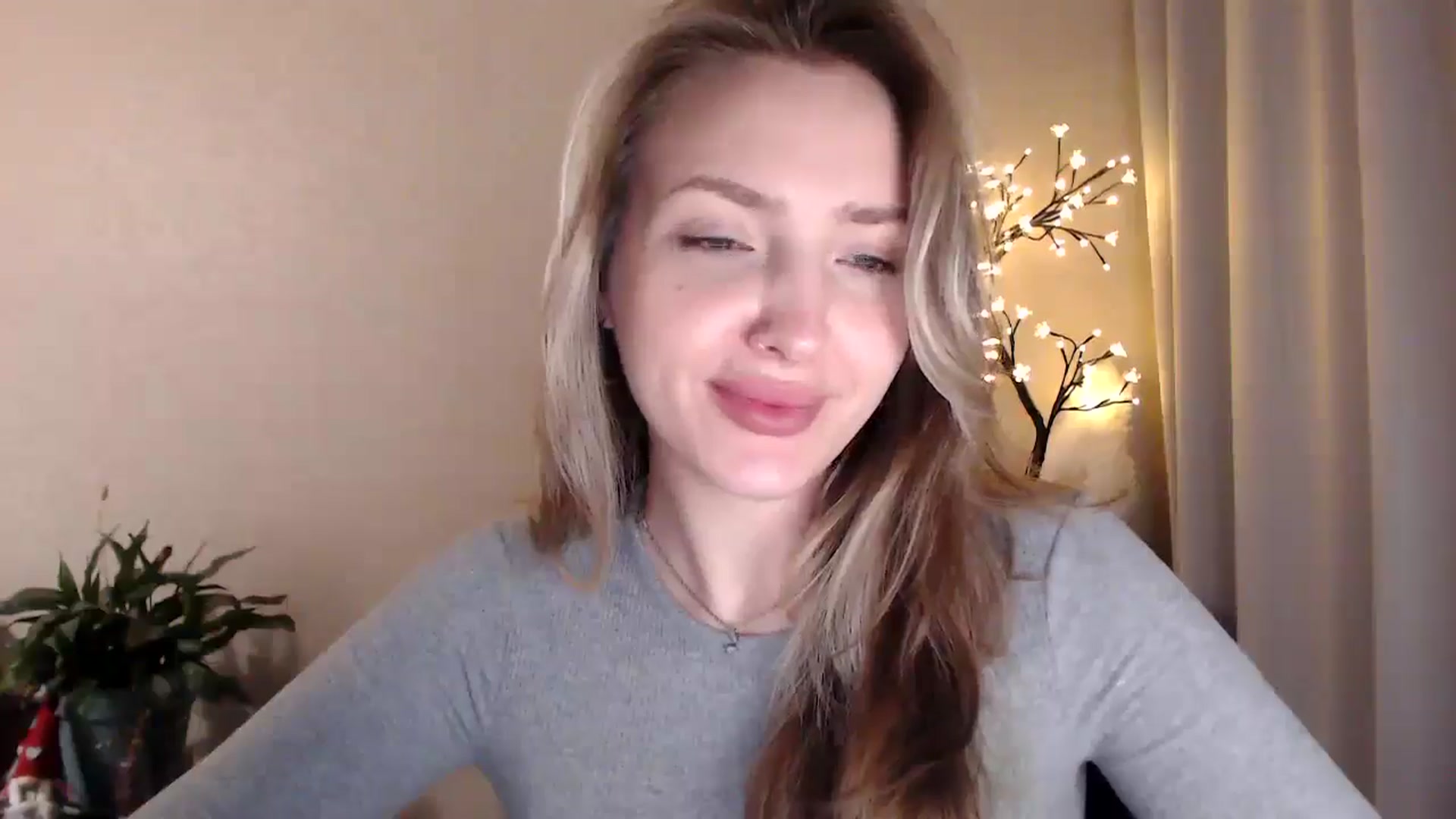 Gallery image thumbnail from My_Diana's myfreecams stream on, 06/18/2025, 20:57 image 8 of 20