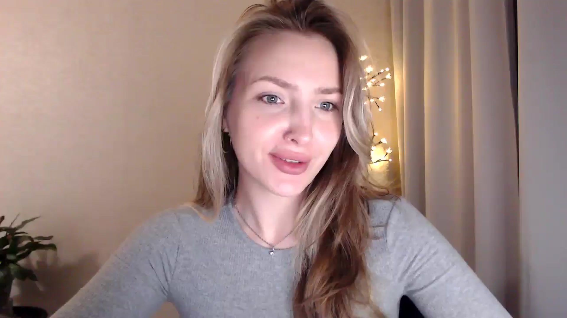 Gallery image thumbnail from My_Diana's myfreecams stream on, 06/18/2025, 20:57 image 3 of 20