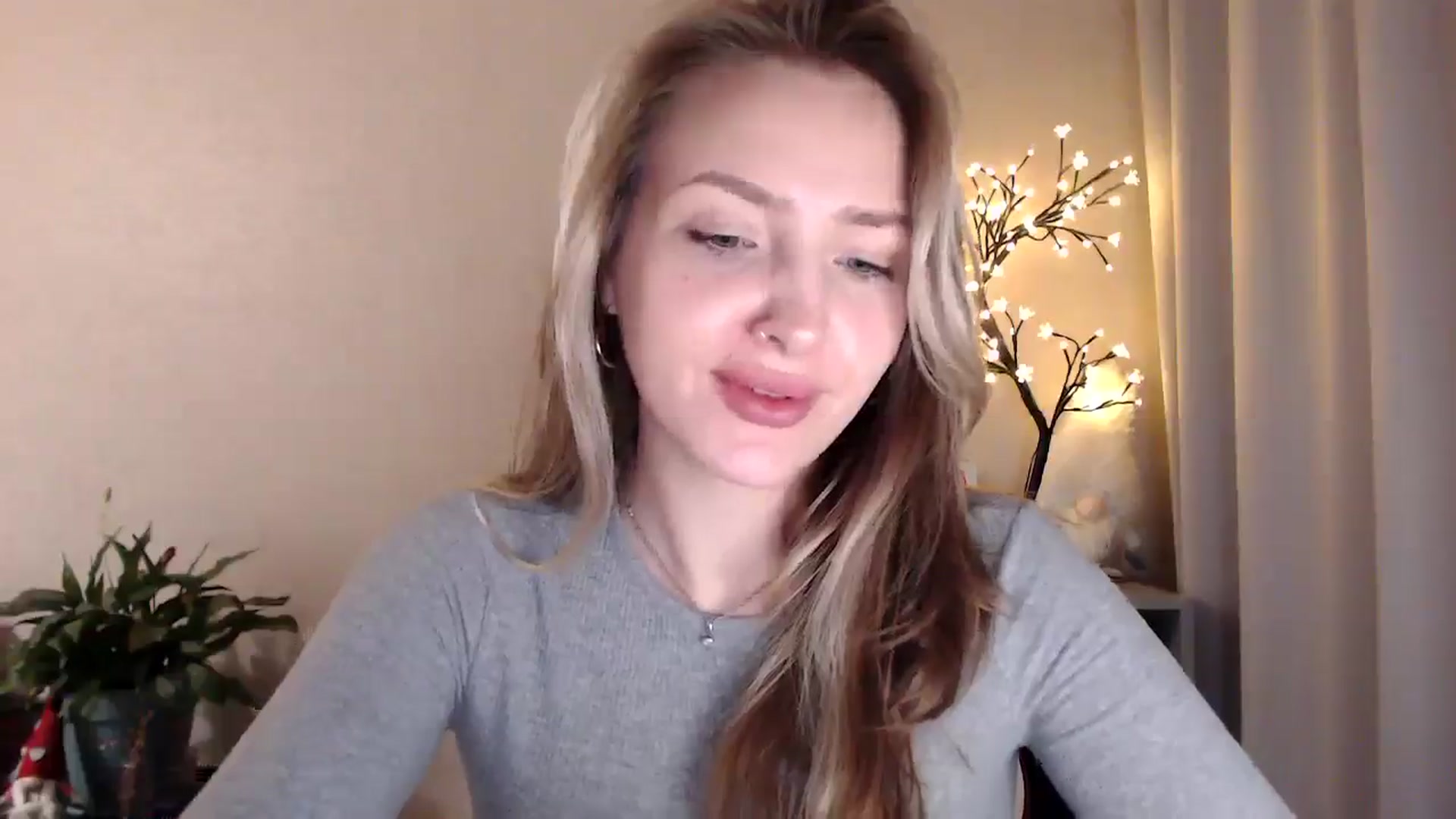 Gallery image thumbnail from My_Diana's myfreecams stream on, 06/18/2025, 20:57 image 20 of 20