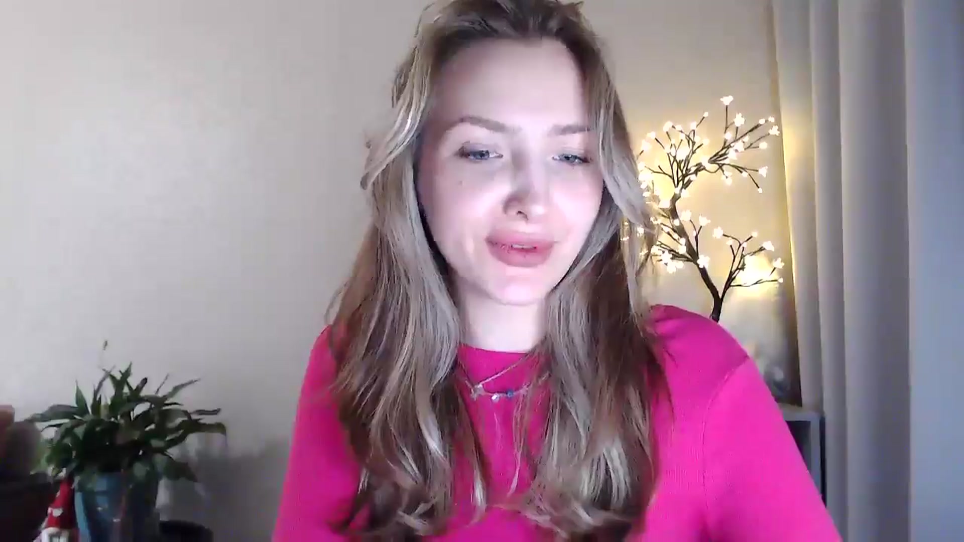 Gallery image thumbnail from My_Diana's myfreecams stream on, 06/19/2025, 19:38 image 20 of 20