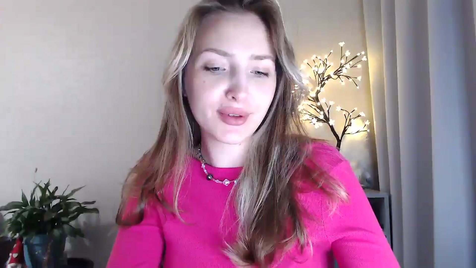 Gallery image thumbnail from My_Diana's myfreecams stream on, 06/19/2025, 19:38 image 3 of 20