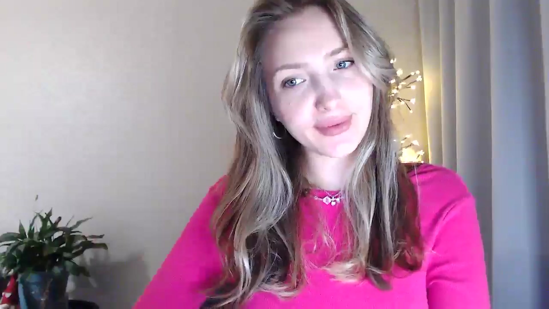 Gallery image thumbnail from My_Diana's myfreecams stream on, 06/19/2025, 19:38 image 11 of 20