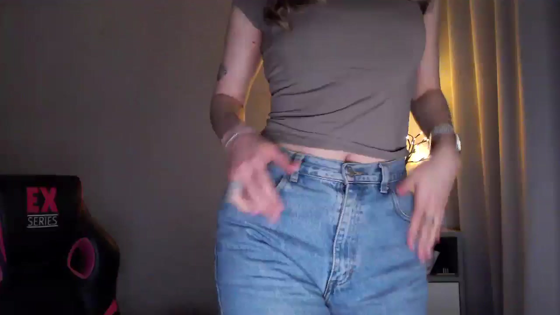 Gallery image thumbnail from My_Diana's myfreecams stream on, 06/21/2025, 15:58 image 6 of 20