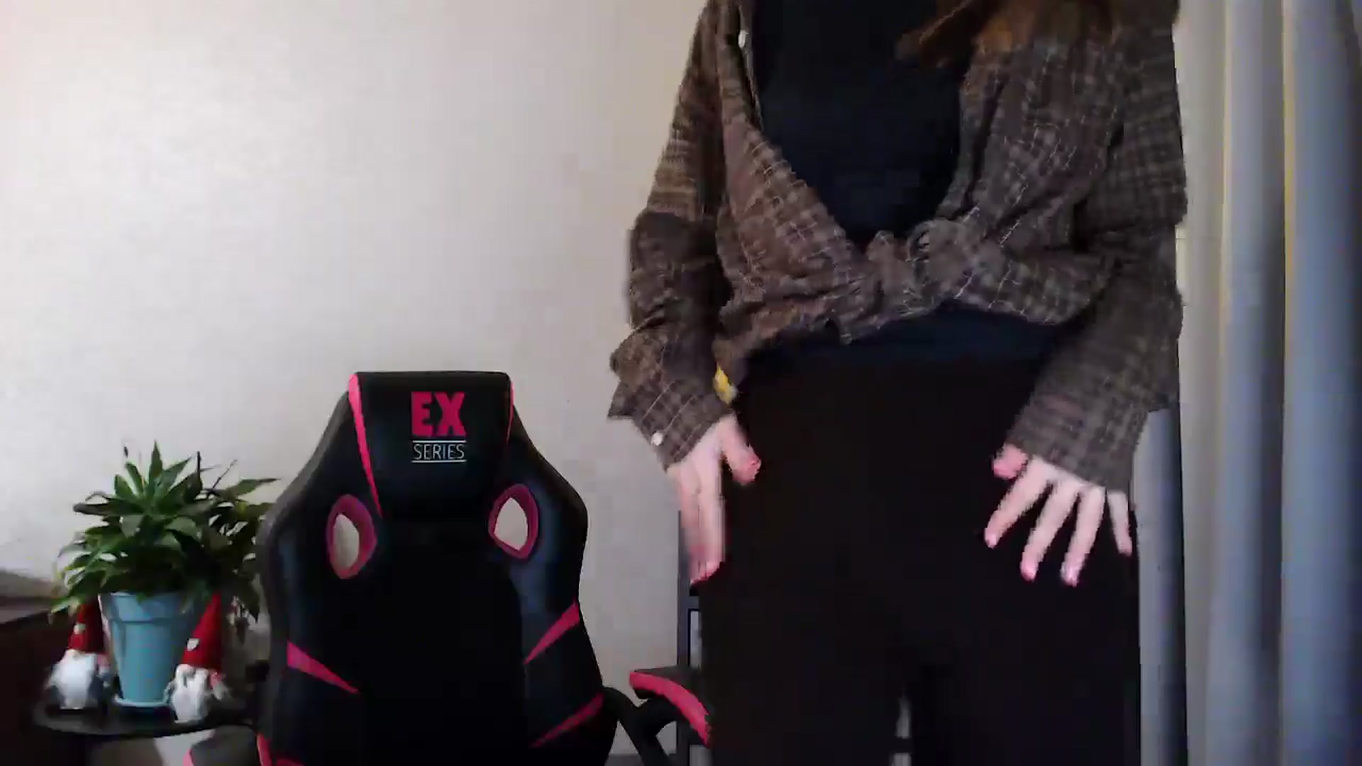 Gallery image thumbnail from My_Diana's myfreecams stream on, 06/26/2025, 20:14 image 19 of 20
