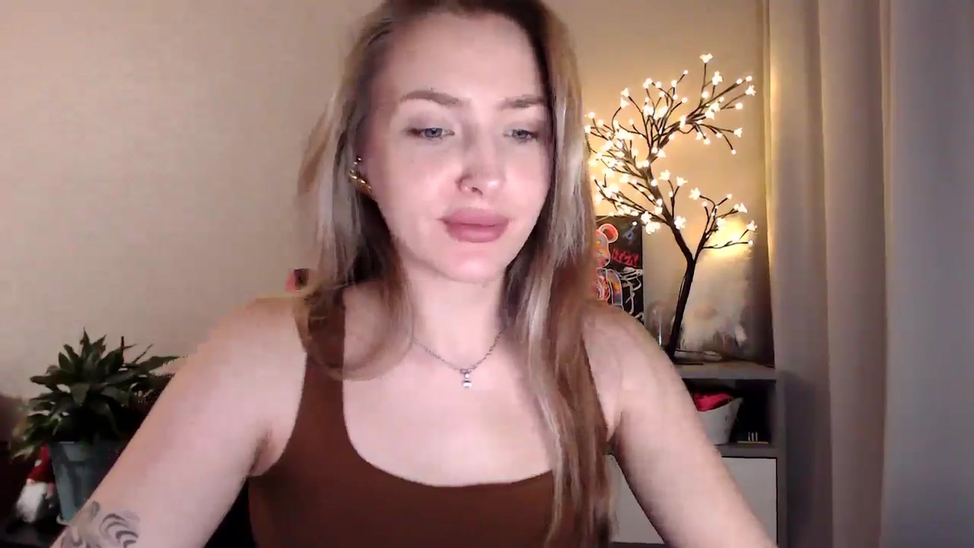 Gallery image thumbnail from My_Diana's myfreecams stream on, 07/02/2025, 19:36 image 12 of 20