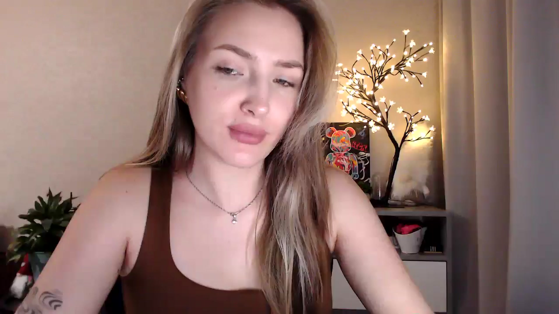 Gallery image thumbnail from My_Diana's myfreecams stream on, 07/02/2025, 19:36 image 10 of 20