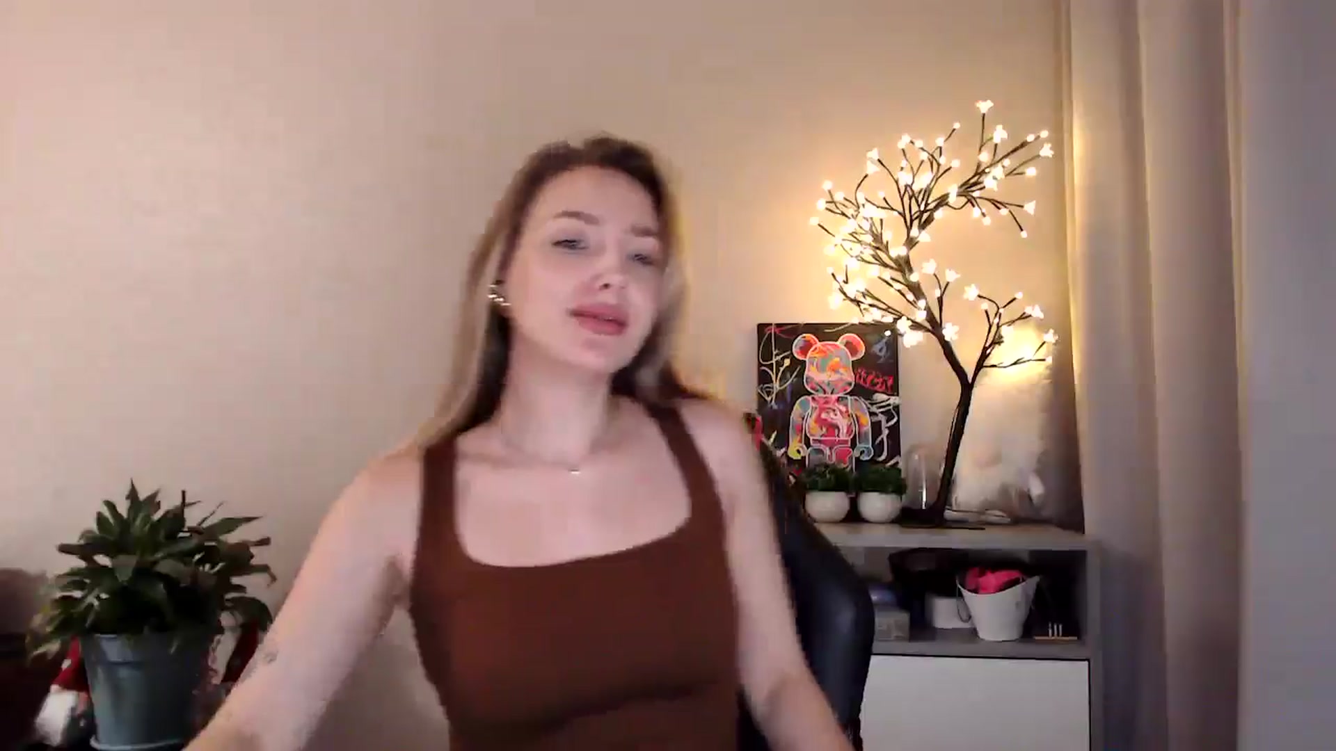 Gallery image thumbnail from My_Diana's myfreecams stream on, 07/02/2025, 19:36 image 16 of 20