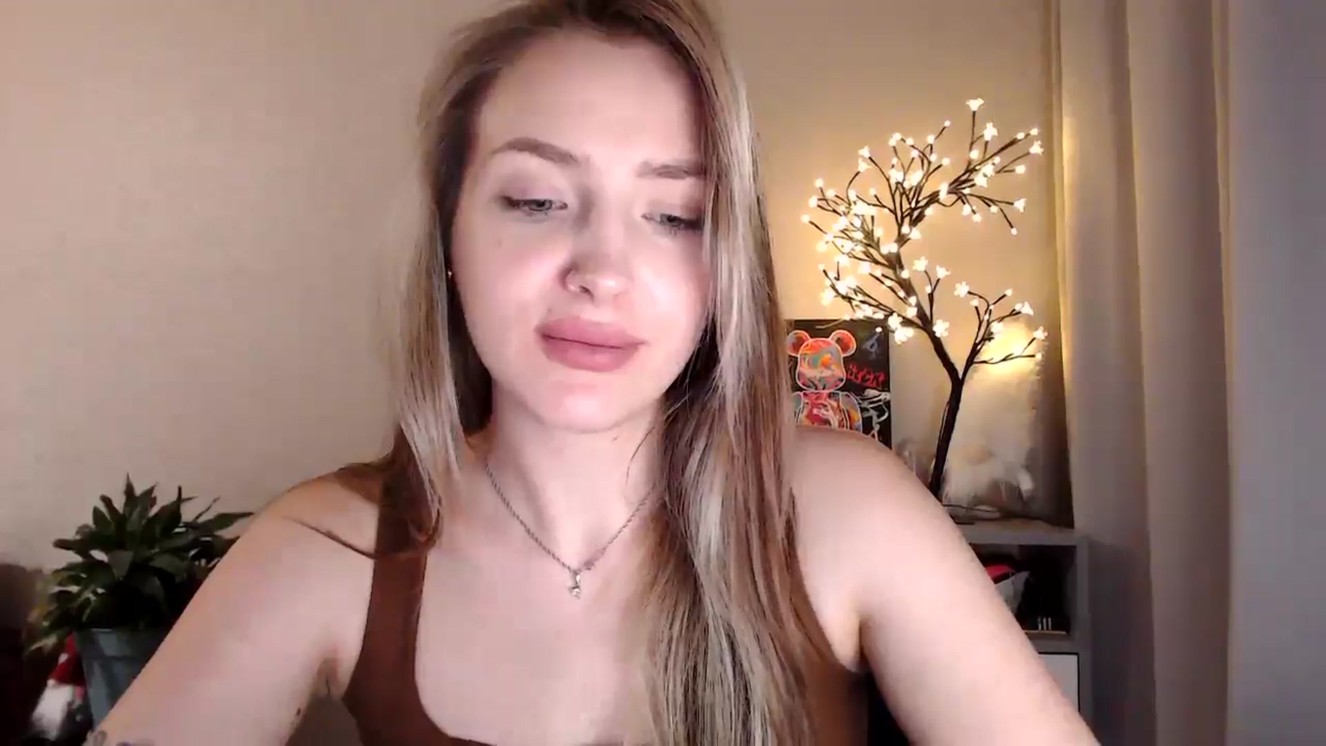 Gallery image thumbnail from My_Diana's myfreecams stream on, 07/02/2025, 20:11 image 15 of 20