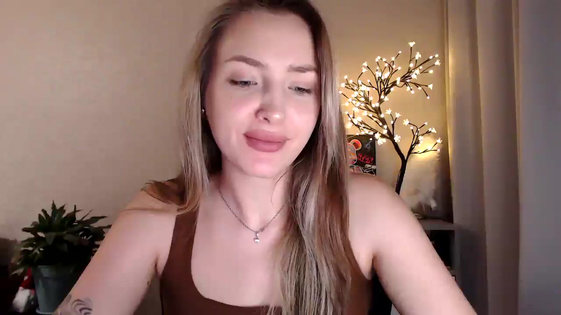 Gallery image thumbnail from My_Diana's myfreecams stream on, 07/02/2025, 20:11 image 19 of 20
