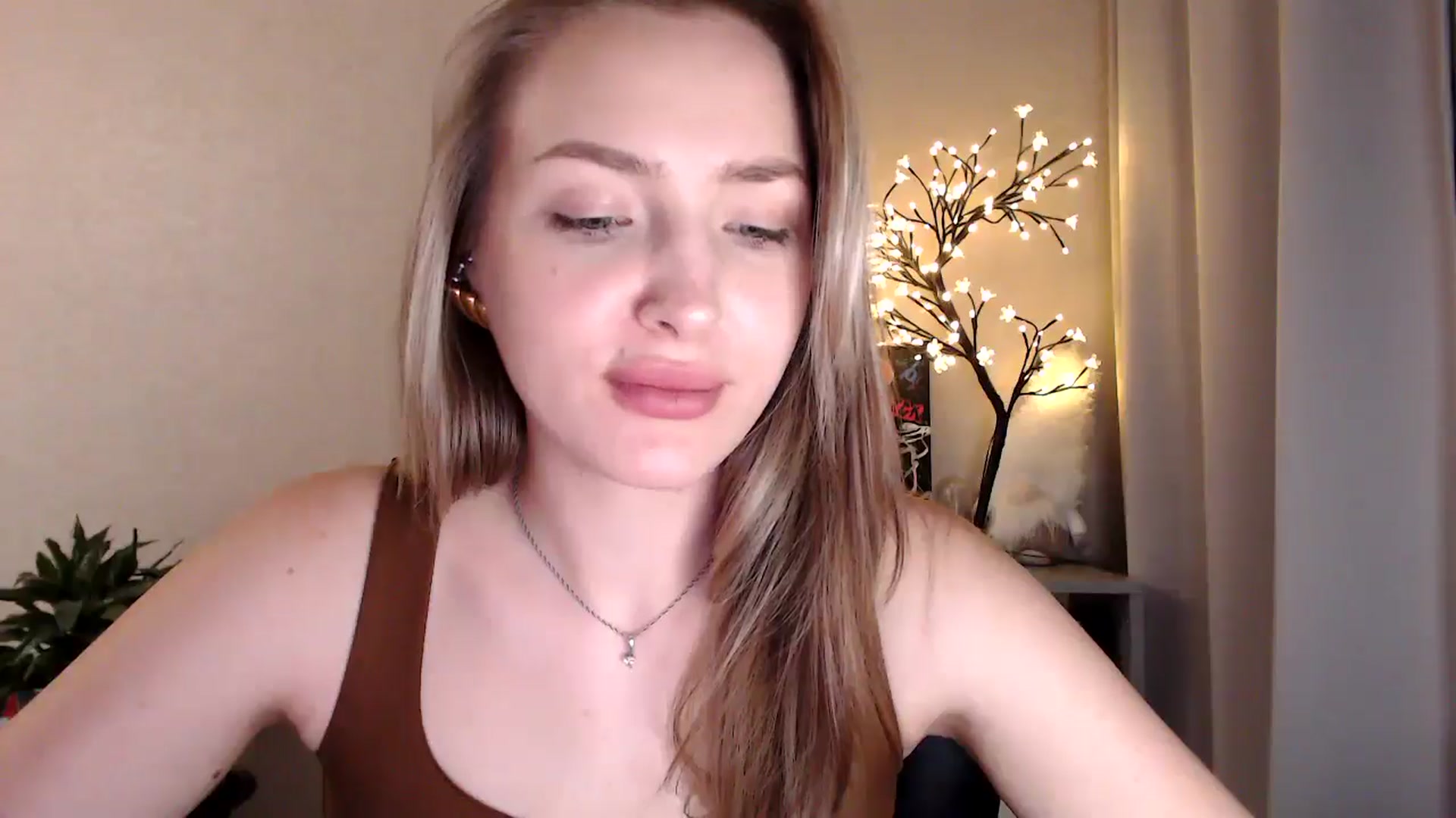 Gallery image thumbnail from My_Diana's myfreecams stream on, 07/02/2025, 22:04 image 10 of 20