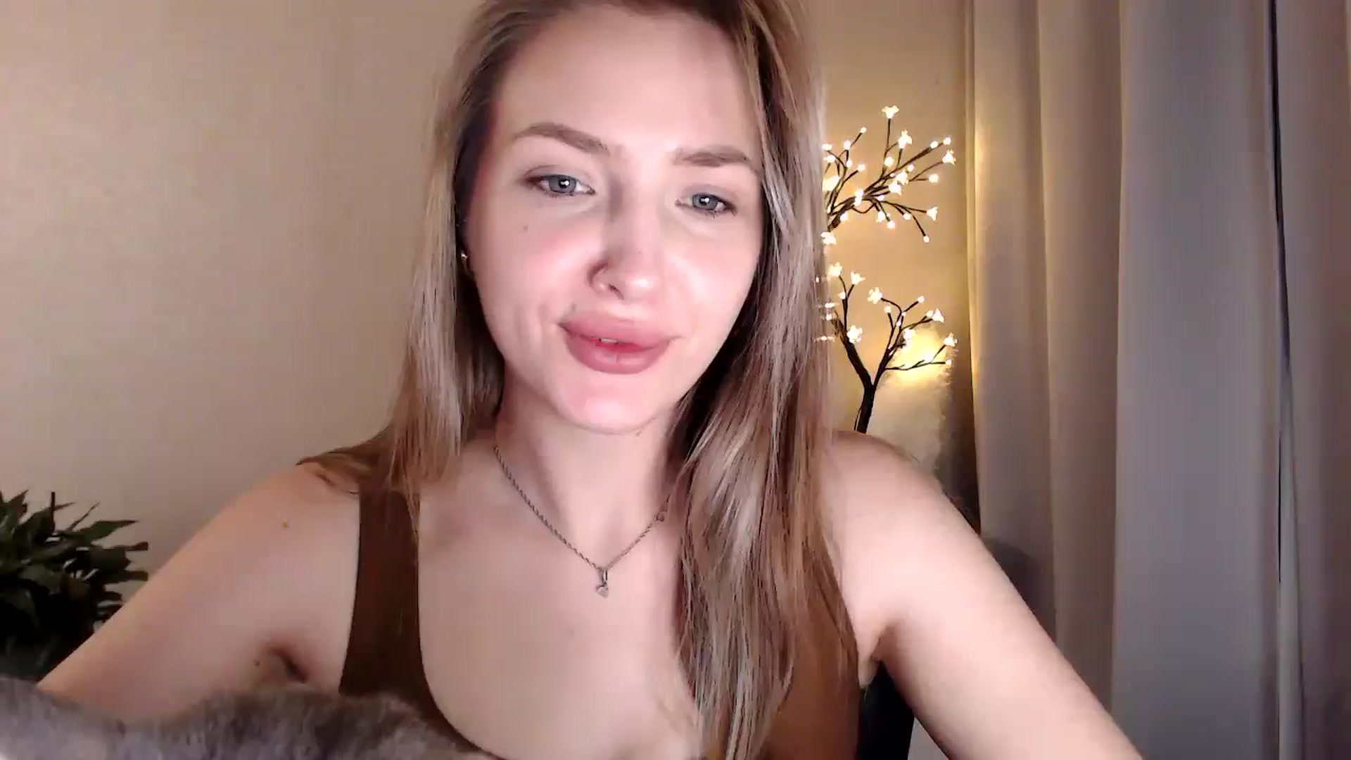 Gallery image thumbnail from My_Diana's myfreecams stream on, 07/02/2025, 22:04 image 1 of 20