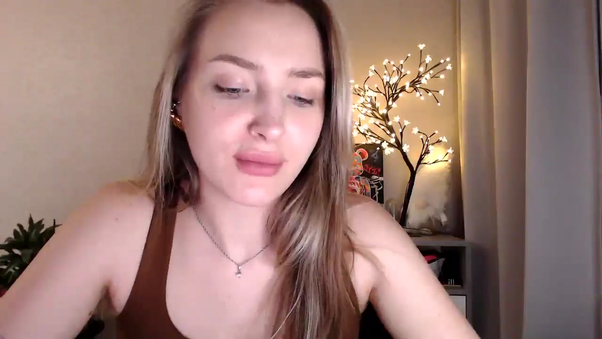 Gallery image thumbnail from My_Diana's myfreecams stream on, 07/02/2025, 22:04 image 18 of 20