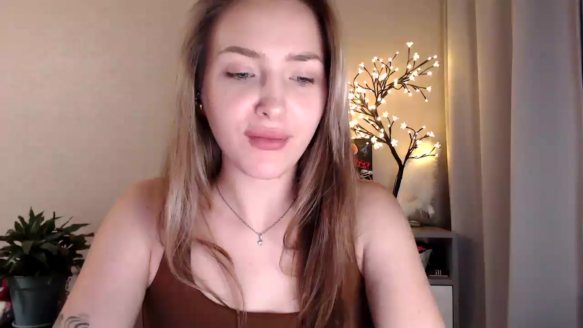 Gallery image thumbnail from My_Diana's myfreecams stream on, 07/02/2025, 22:04 image 9 of 20