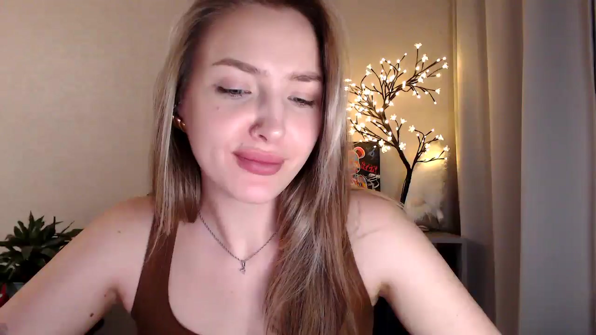 Gallery image thumbnail from My_Diana's myfreecams stream on, 07/02/2025, 22:04 image 13 of 20