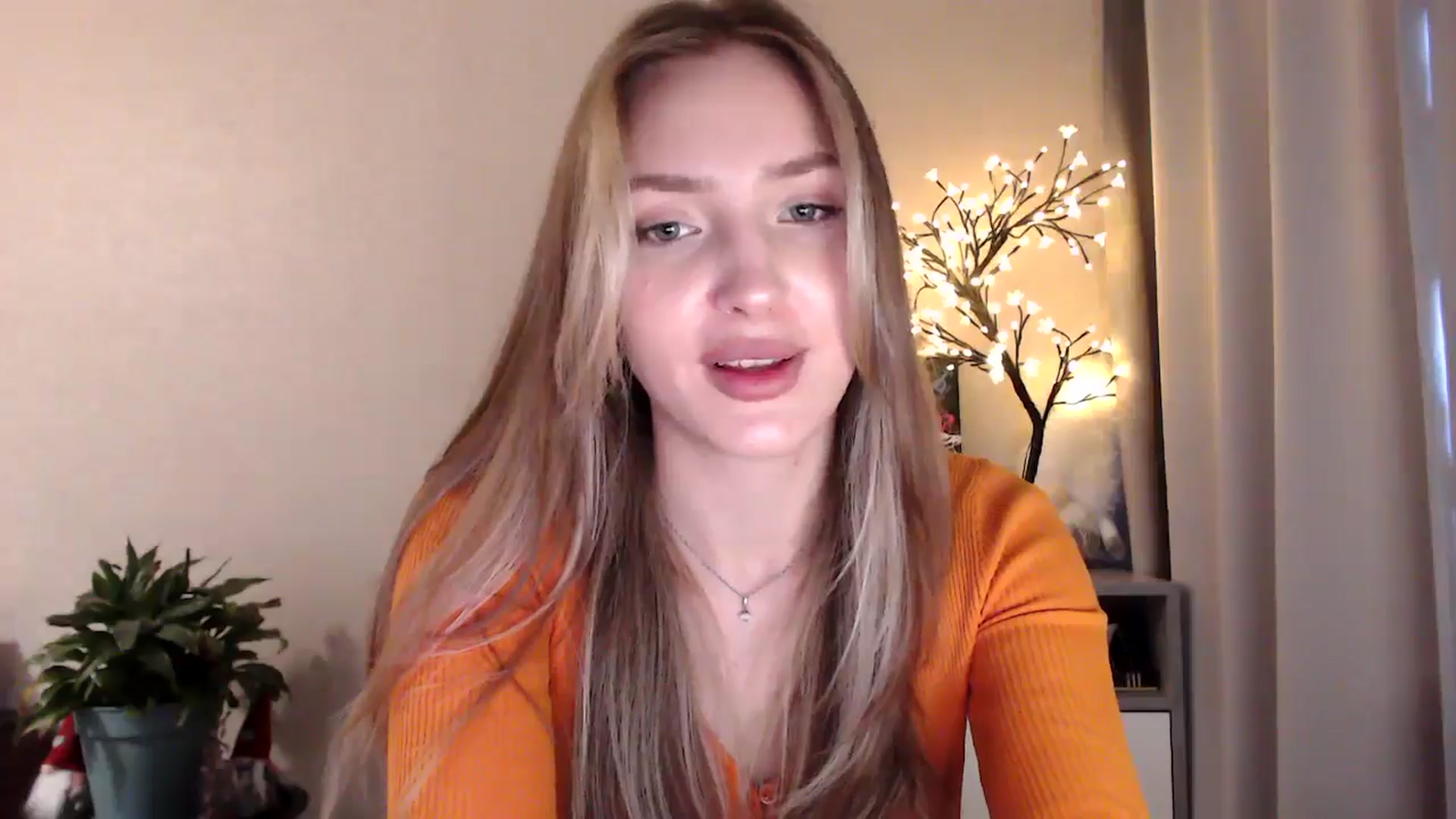 Gallery image thumbnail from My_Diana's myfreecams stream on, 07/05/2025, 15:36 image 14 of 20