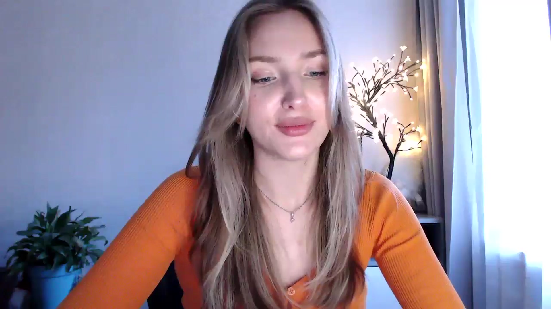 Gallery image thumbnail from My_Diana's myfreecams stream on, 07/05/2025, 15:36 image 9 of 20