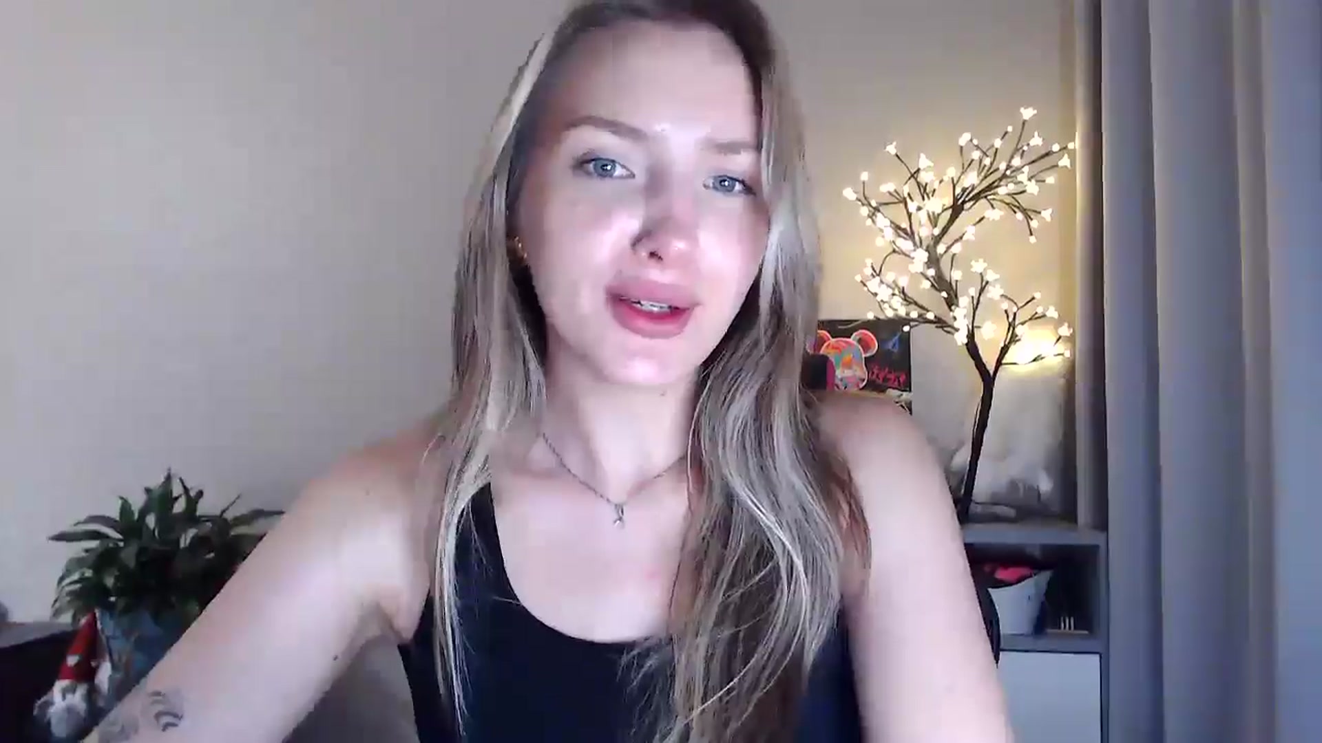 Gallery image thumbnail from My_Diana's myfreecams stream on, 07/09/2025, 19:22 image 6 of 20