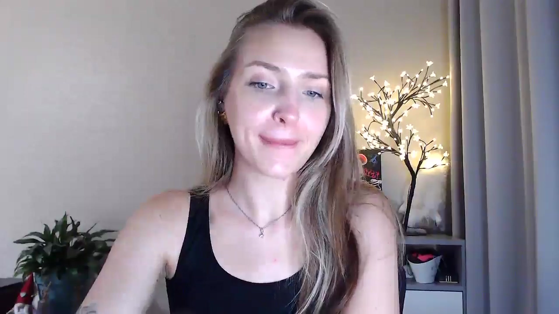 Gallery image thumbnail from My_Diana's myfreecams stream on, 07/09/2025, 19:22 image 19 of 20