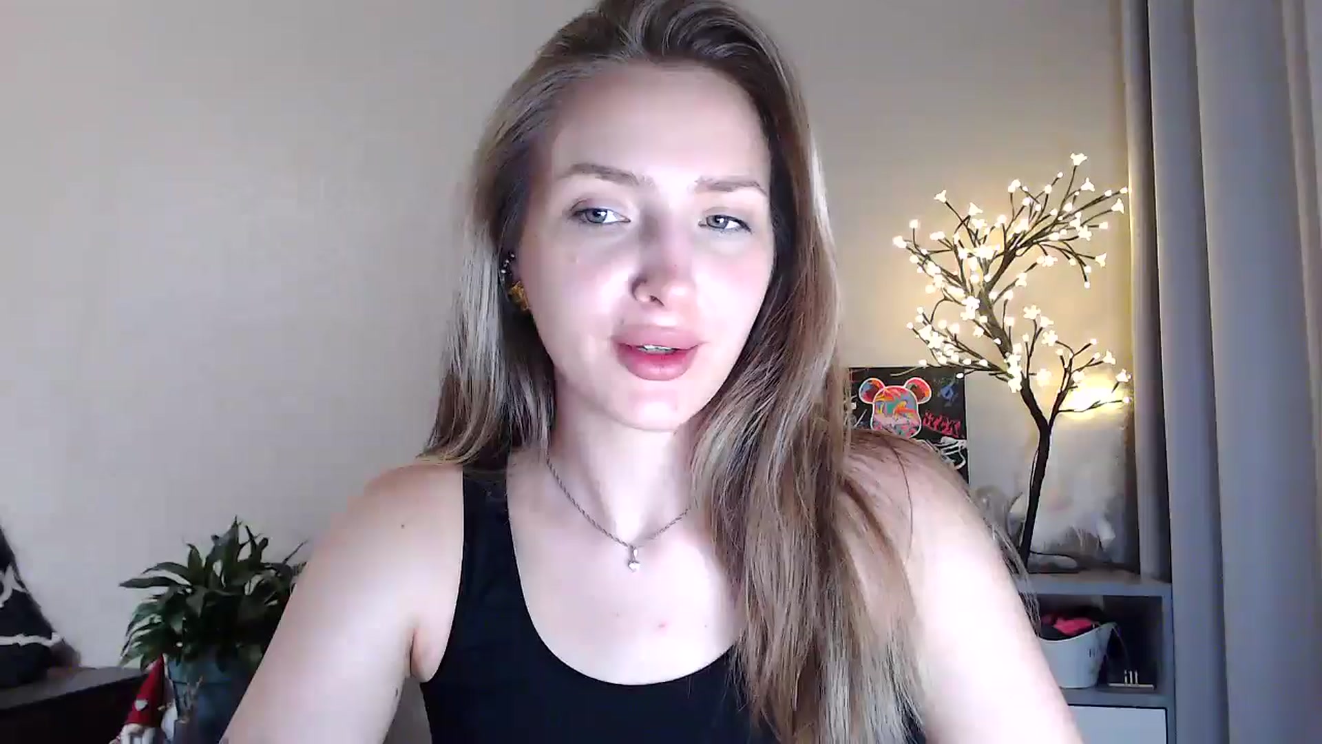 Gallery image thumbnail from My_Diana's myfreecams stream on, 07/09/2025, 20:31 image 2 of 20