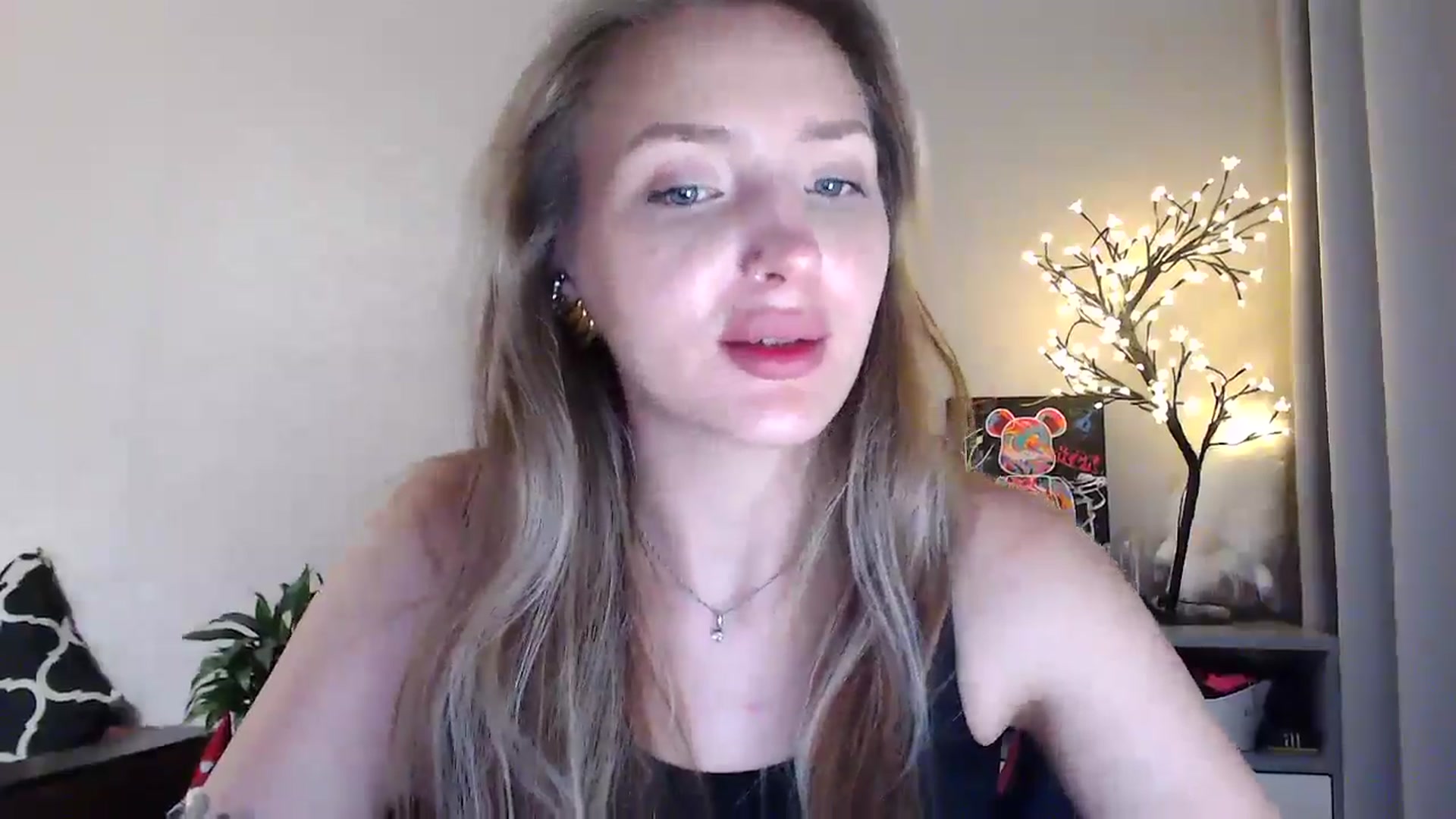 Gallery image thumbnail from My_Diana's myfreecams stream on, 07/09/2025, 20:31 image 19 of 20