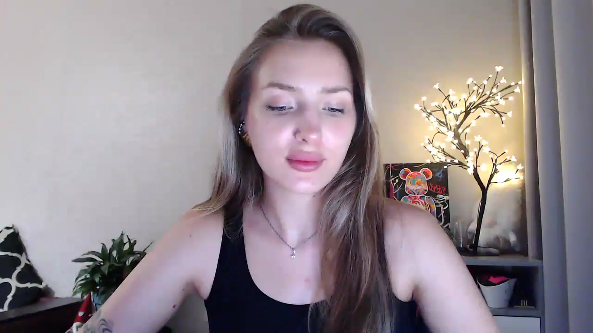 Gallery image thumbnail from My_Diana's myfreecams stream on, 07/09/2025, 20:31 image 7 of 20