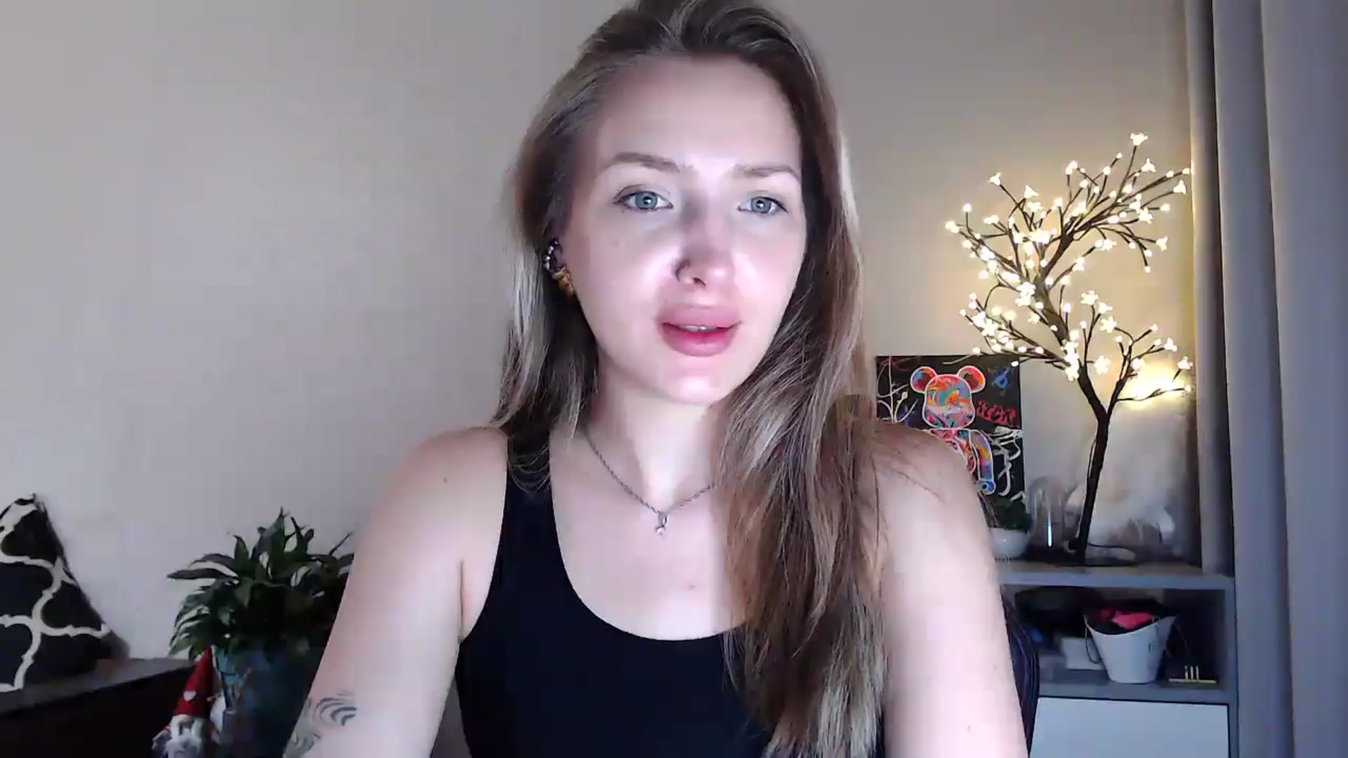 Gallery image thumbnail from My_Diana's myfreecams stream on, 07/09/2025, 20:31 image 4 of 20